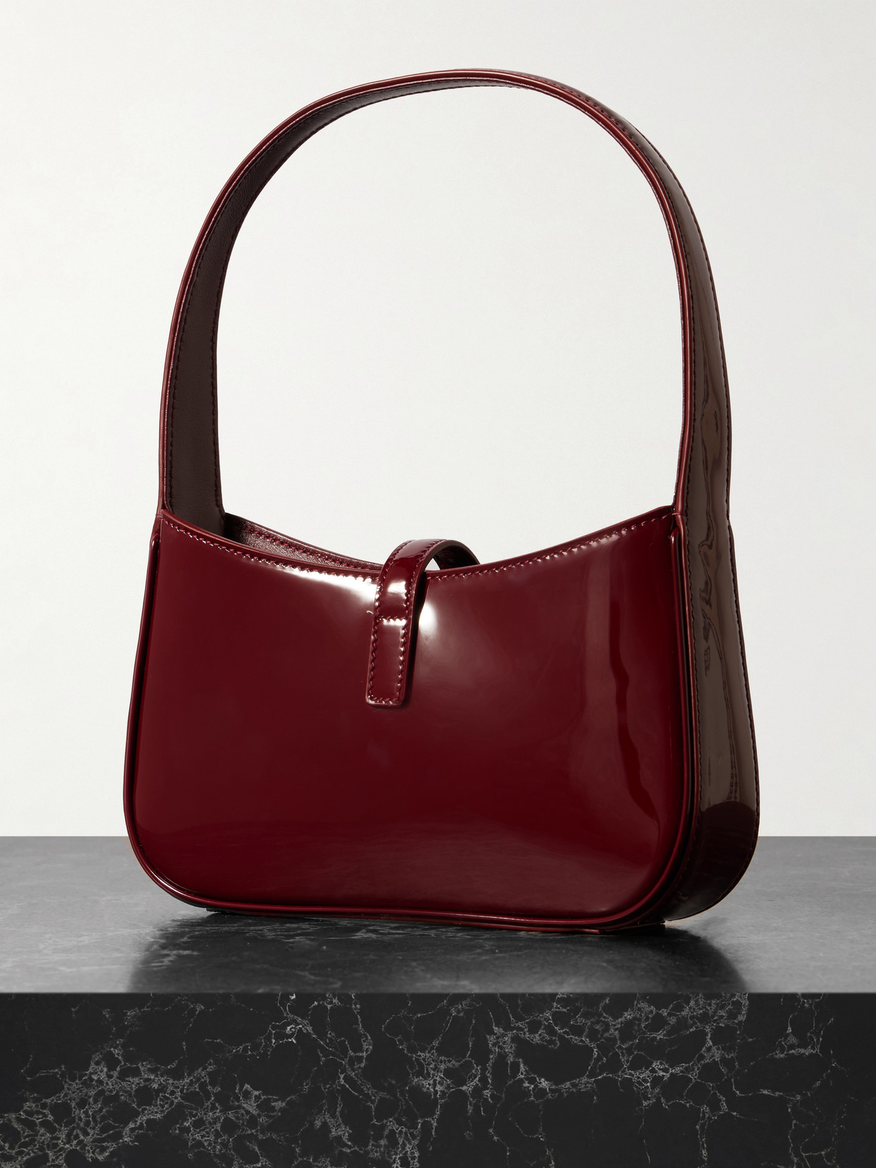 Saint Laurent Shoulder Bags In Red