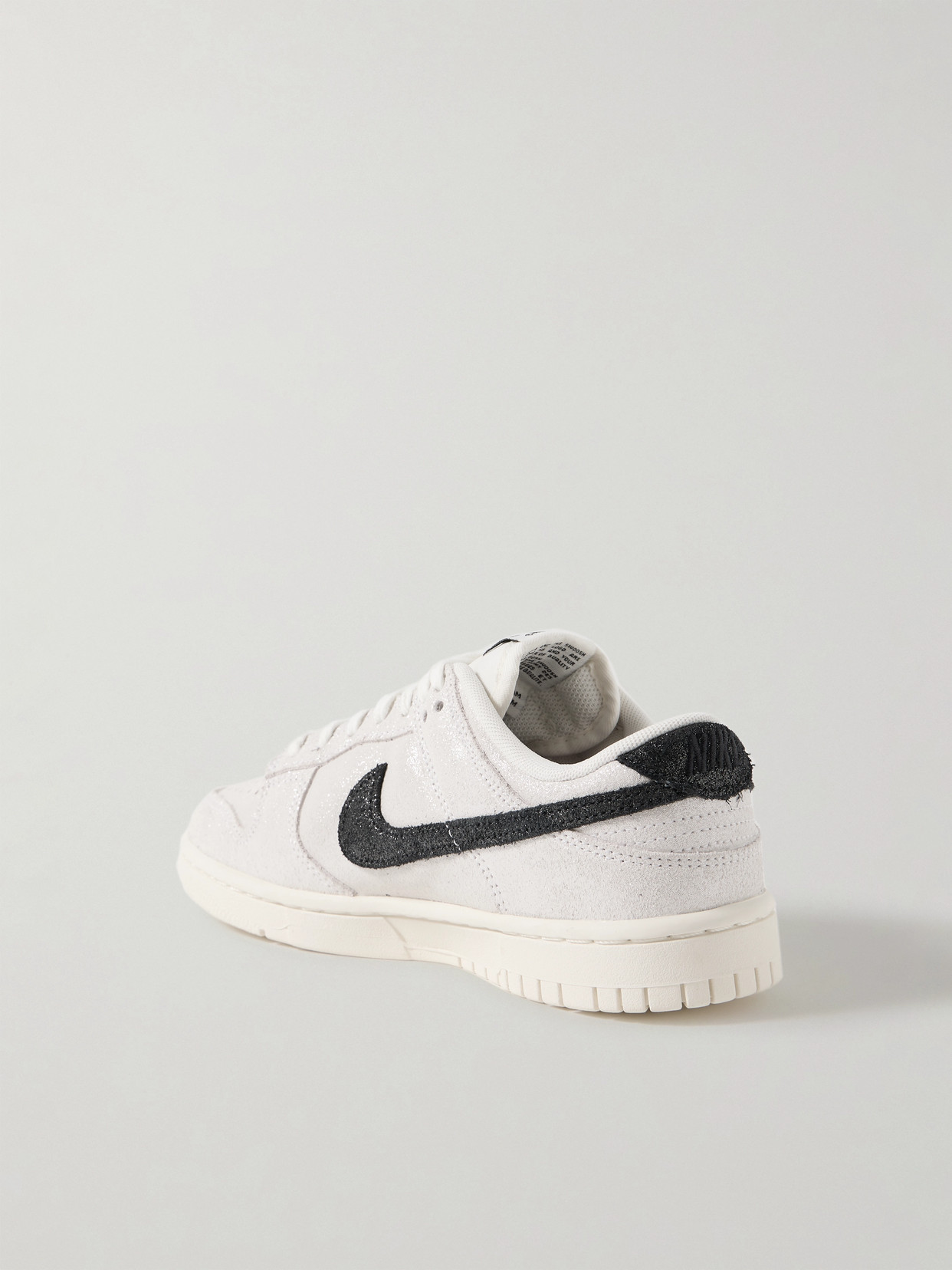 Nike Dunk Low Retro Se Sneakers In Off-white