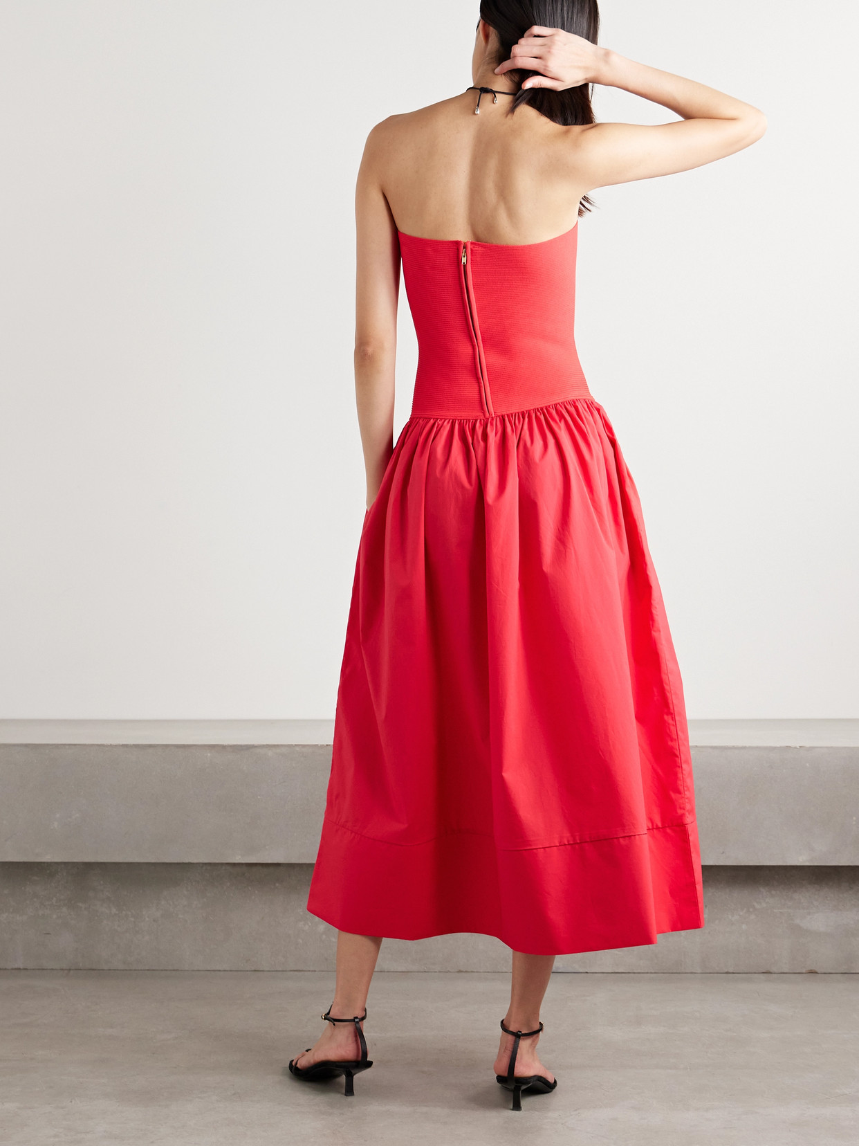 CARA CARA GLASBURY STRAPLESS RIBBED-KNIT AND GATHERED COTTON-POPLIN MIDI DRESS