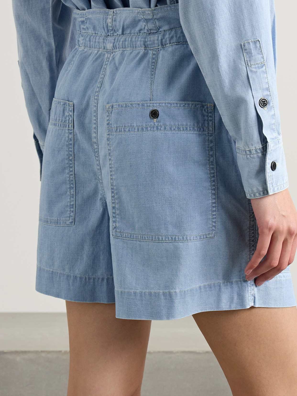 Isabel Marant Étoile Blue Solid Shorts In Blue