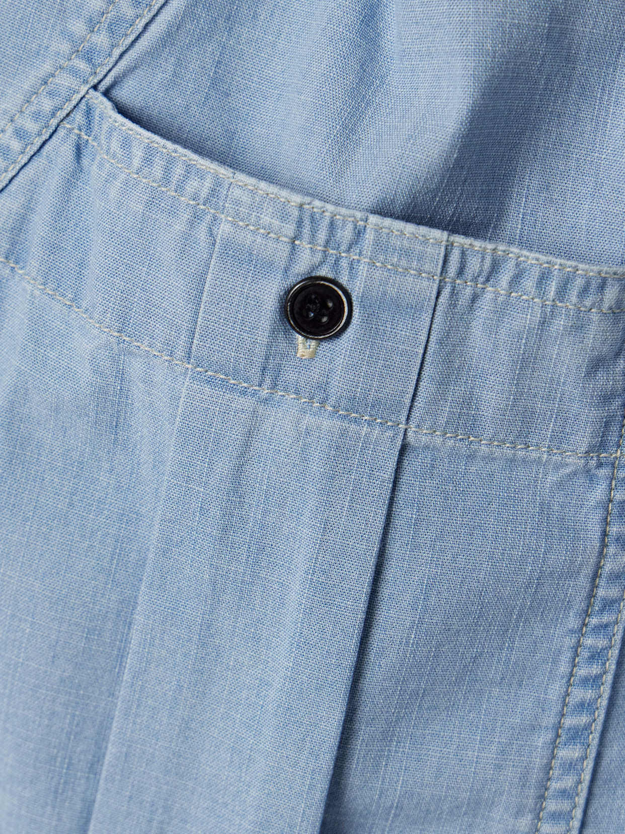 Isabel Marant Étoile Blue Solid Shorts In Blue