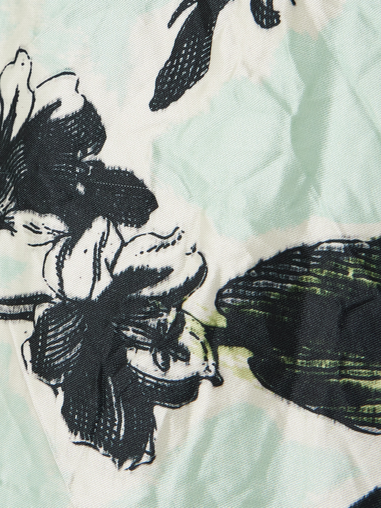 Erdem Floral Crinkle-effect Pencil Midi Skirt In Blue