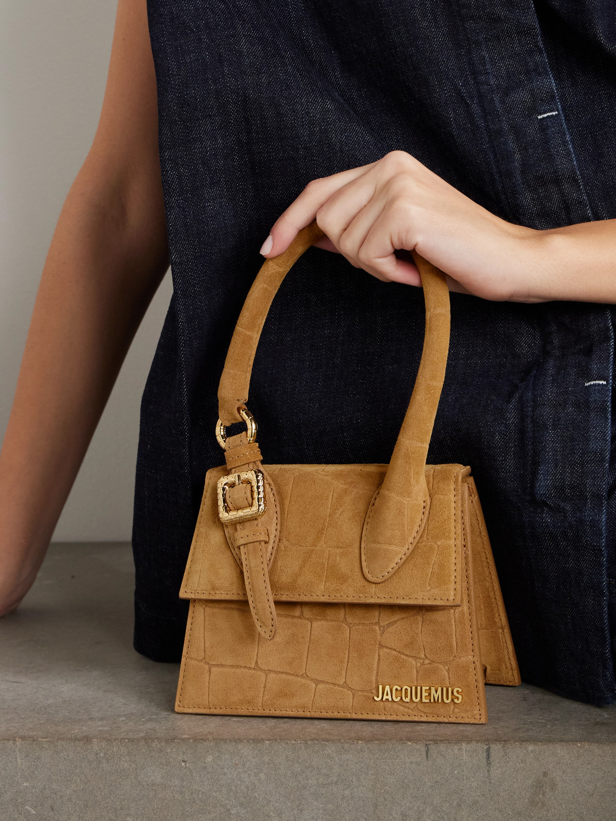 Jacquemus Medium Buckle Leather Crossbody Bag In Brown