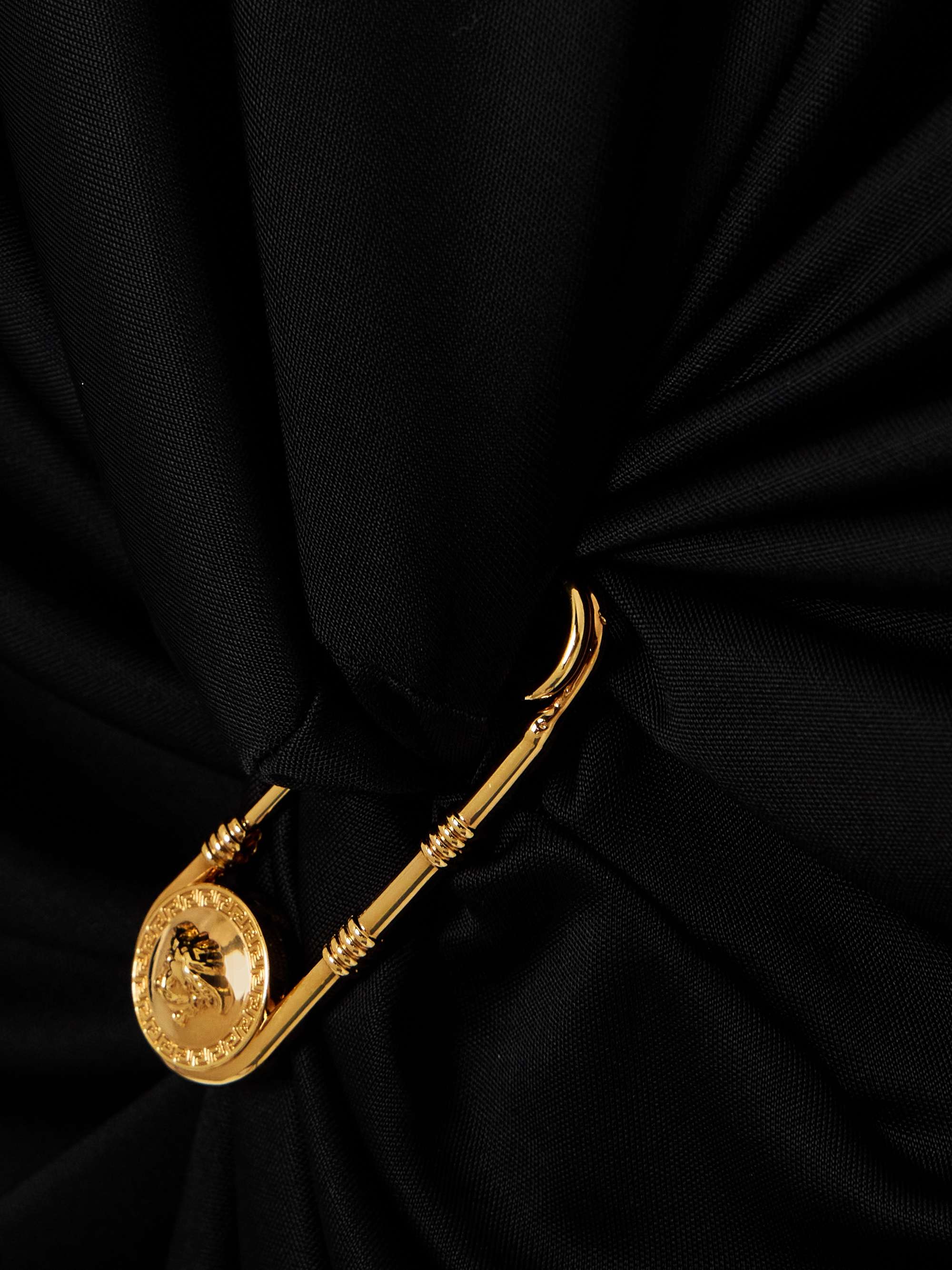 VERSACE 