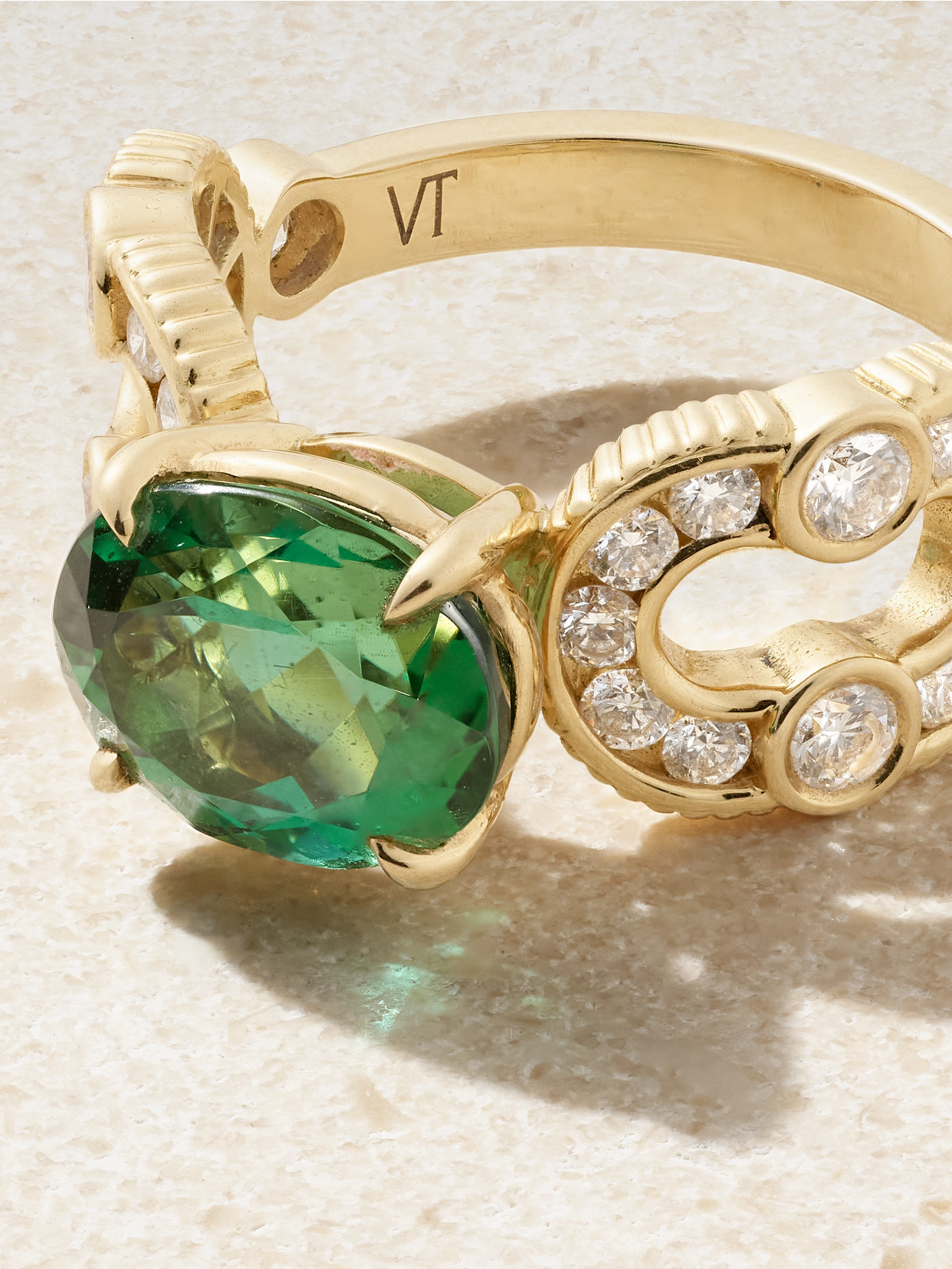 Viltier Magnetic Enchainé 18-karat Gold, Tourmaline And Diamond Ring In Green