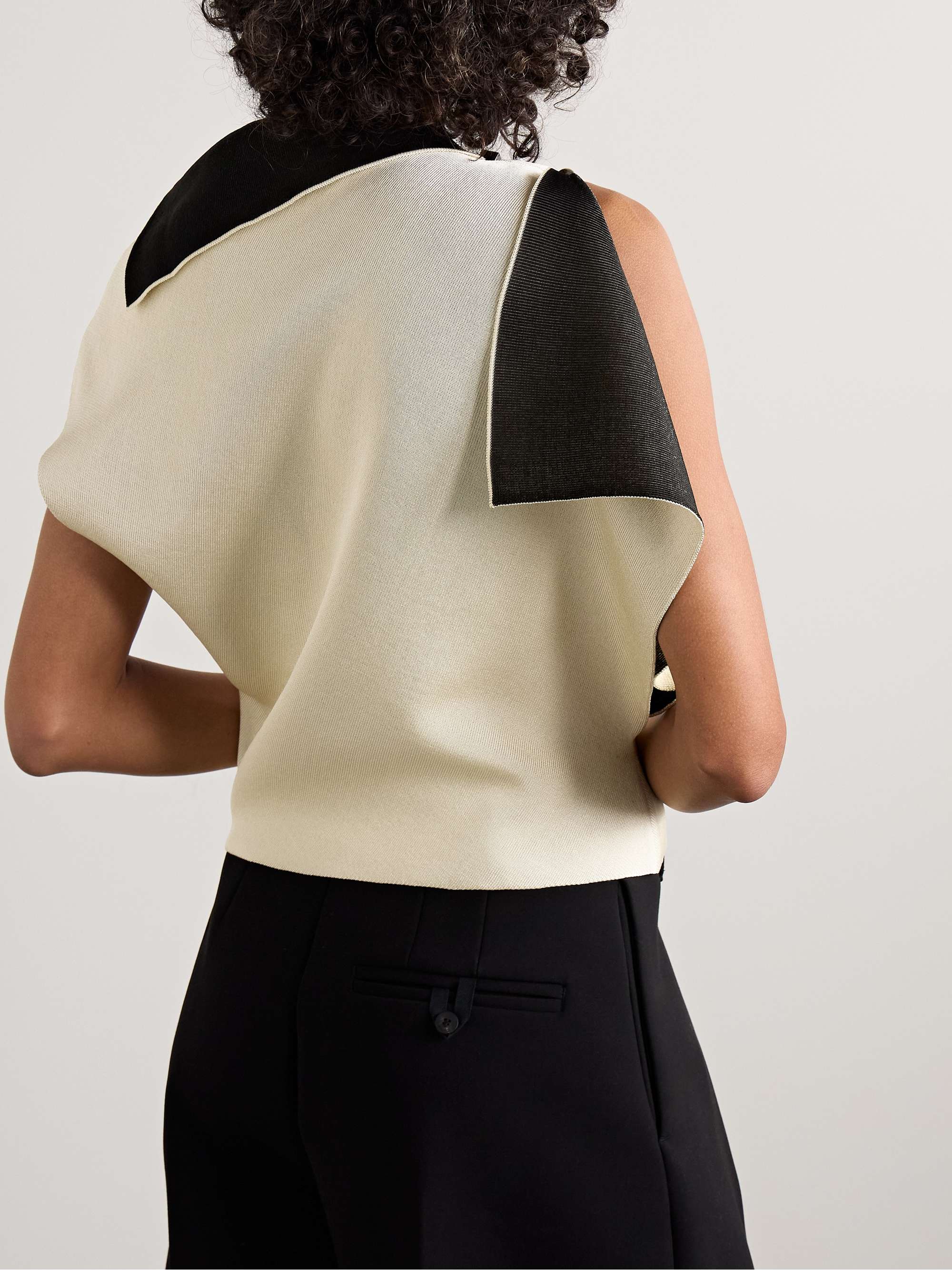 JACQUEMUS 