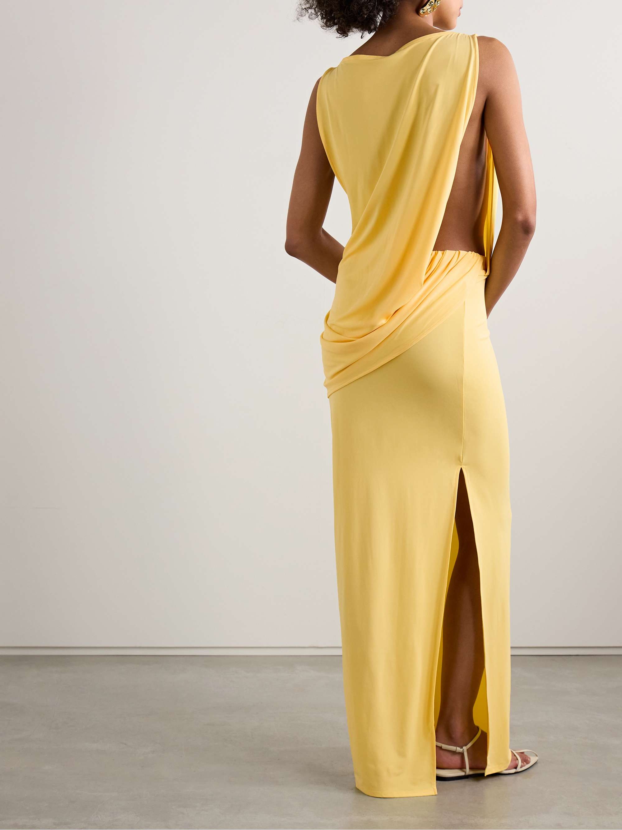 JACQUEMUS 