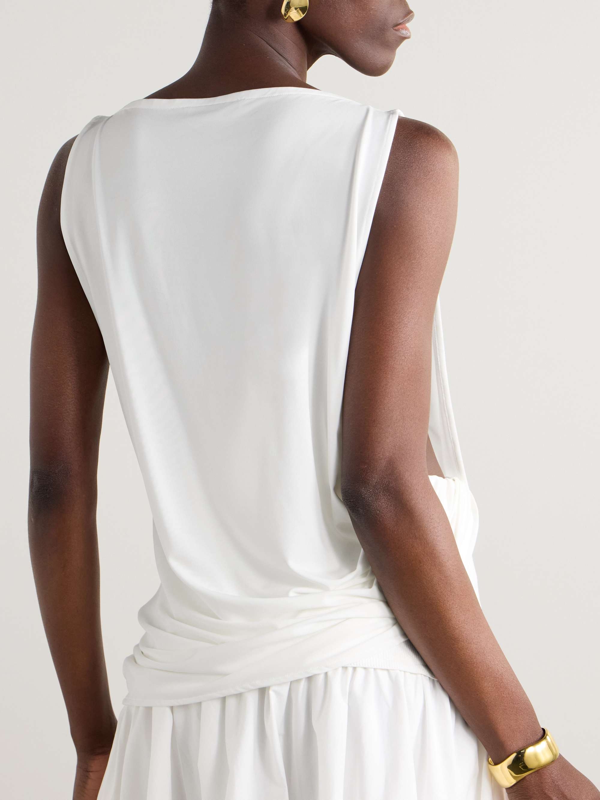 JACQUEMUS 