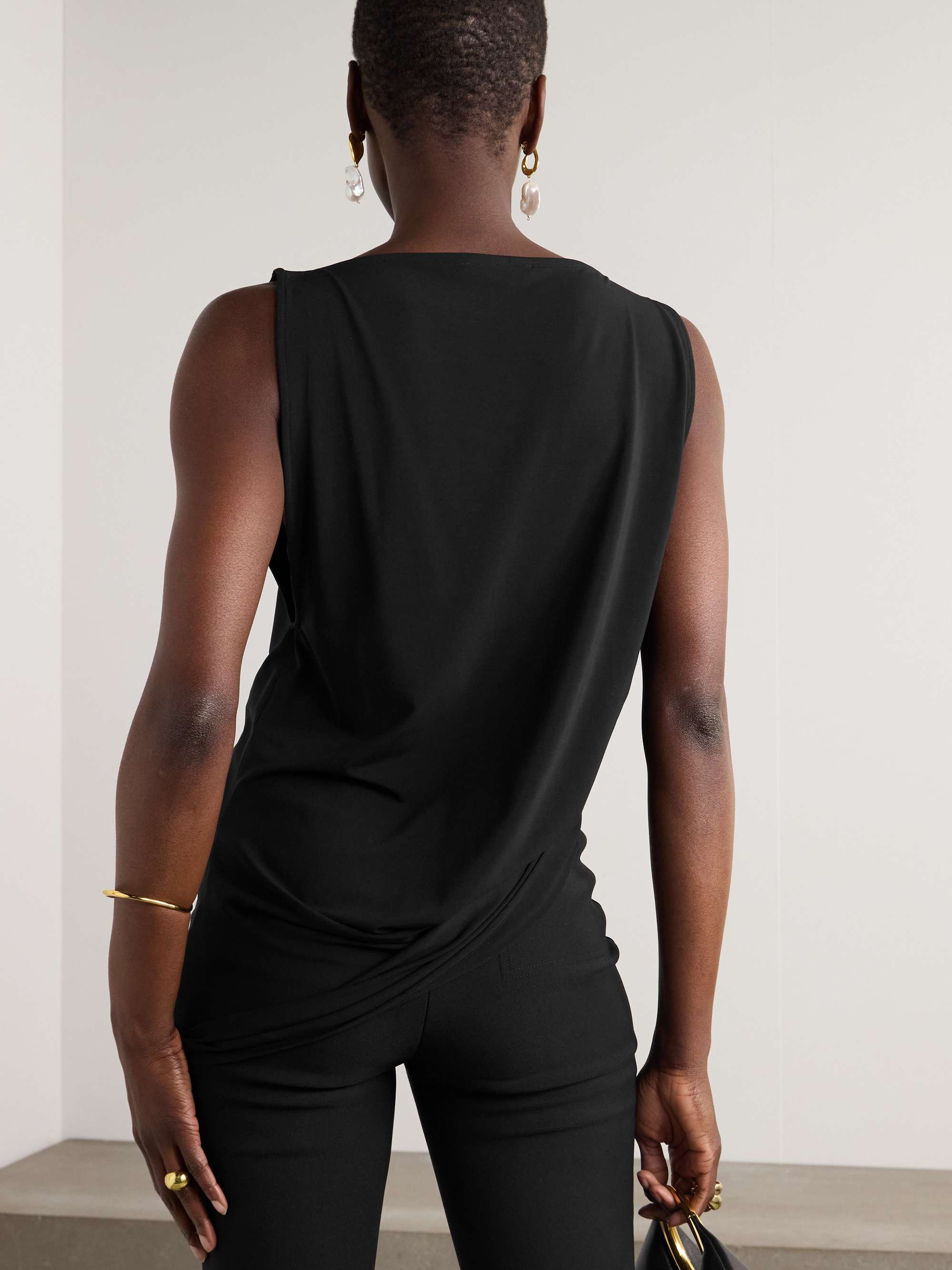 JACQUEMUS 