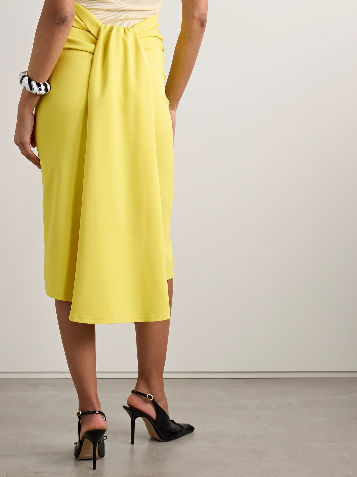 Jacquemus Hourglass Draped Midi Skirt In Yellow