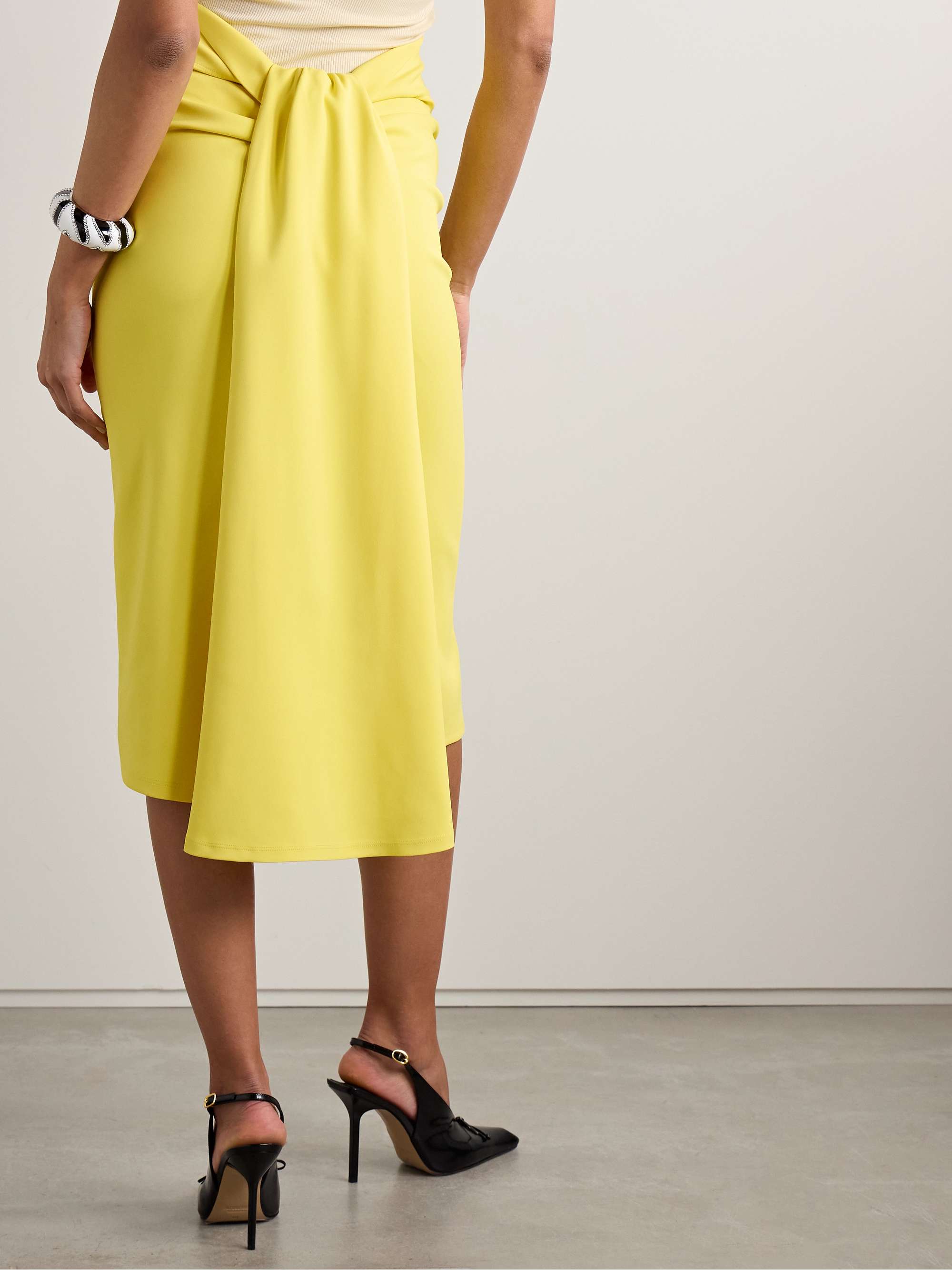 JACQUEMUS 