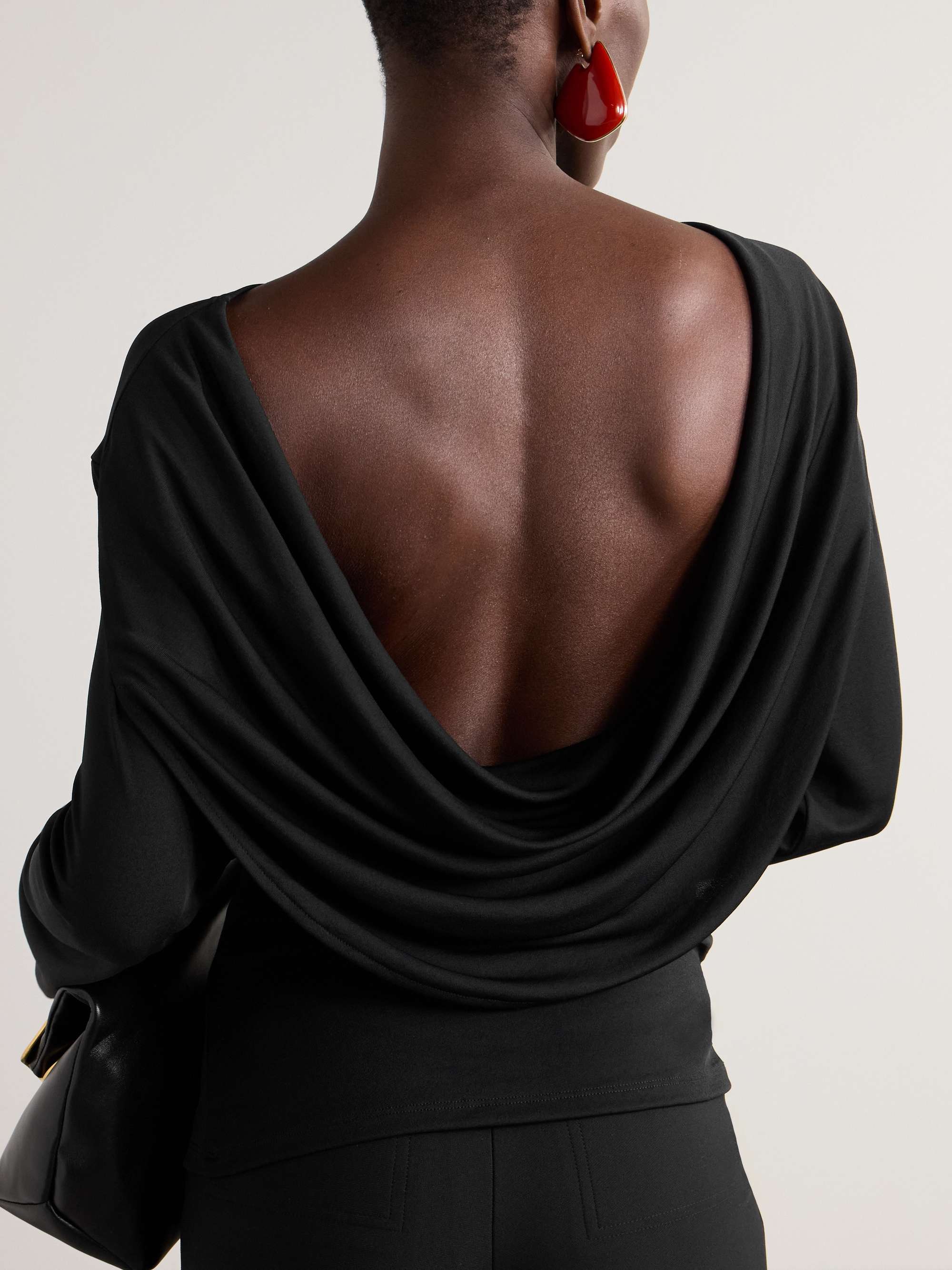 JACQUEMUS 