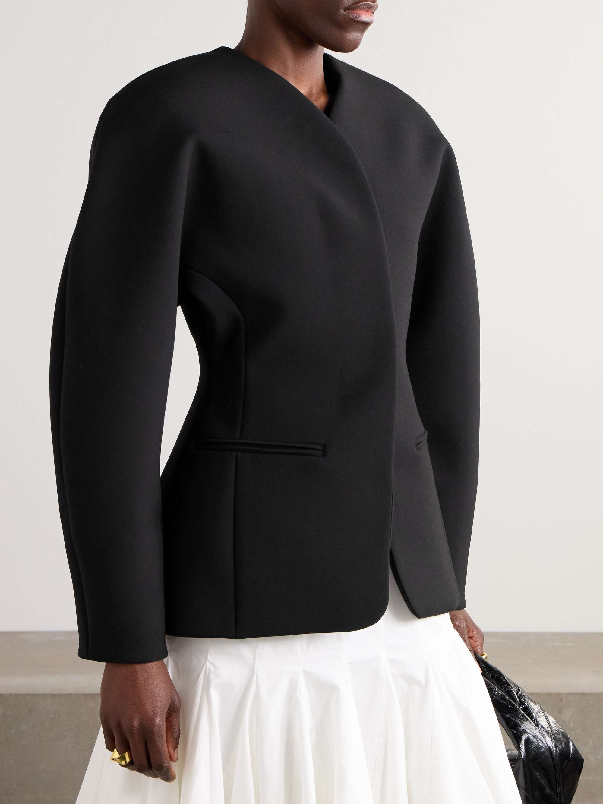 JACQUEMUS 