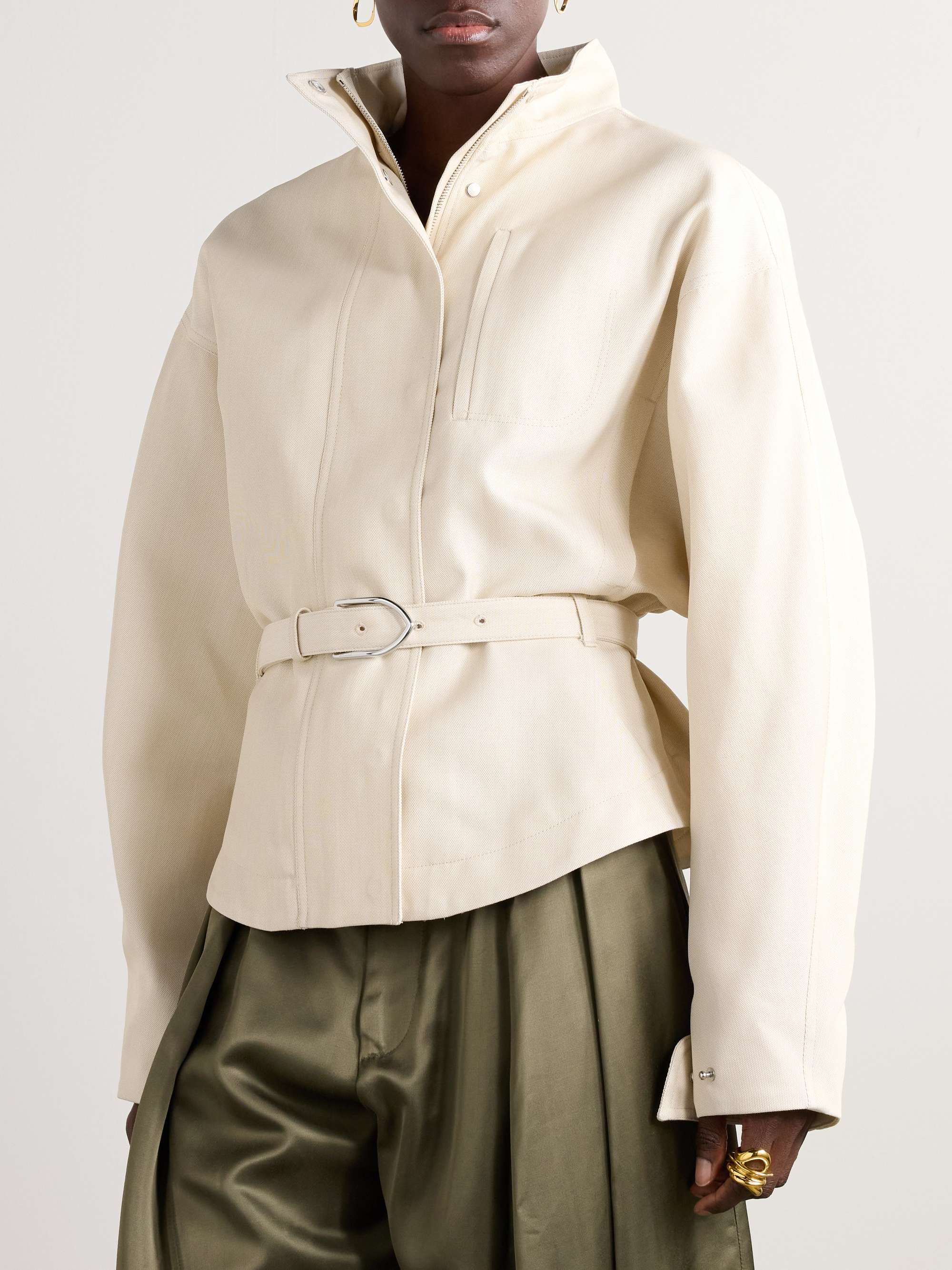 JACQUEMUS 