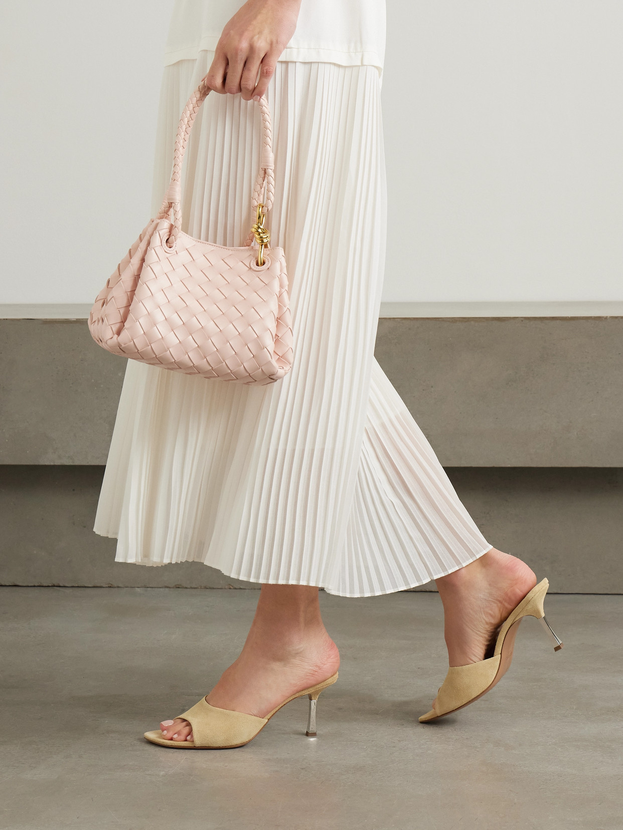 Paris Texas Lorena Suede Mules In Cream