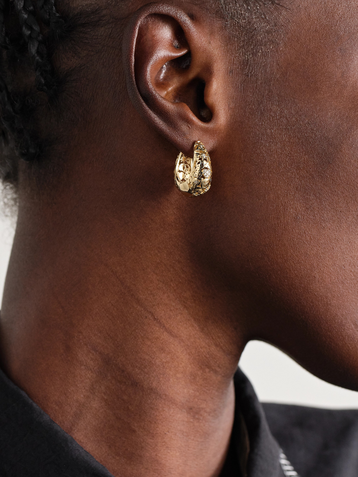 Sydney Evan Icon Wallpaper 14-karat Gold Diamond Hoop Earrings In Gold