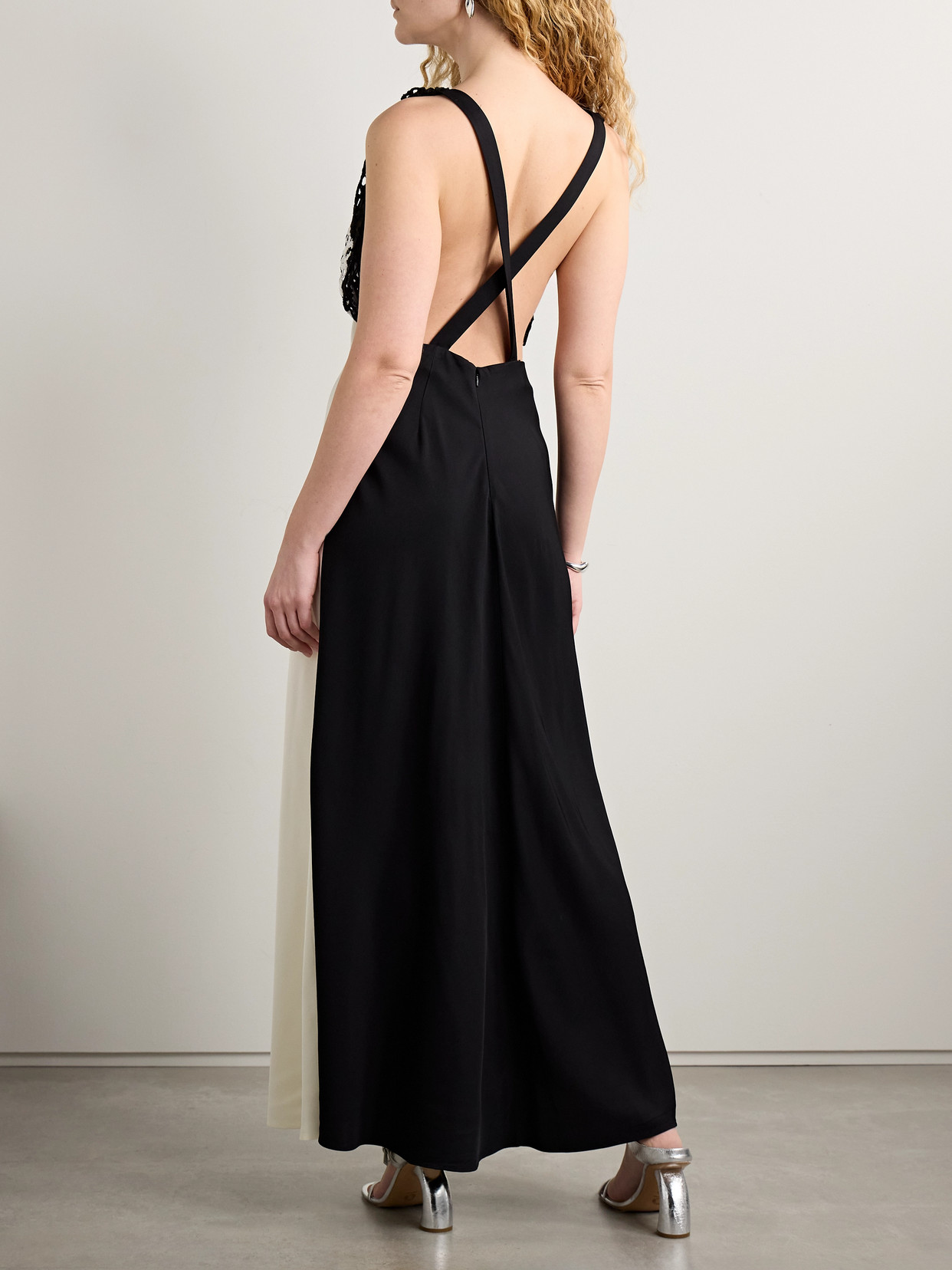 DIOTIMA PAVONA TWO-TONE CROCHETED COTTON-TRIMMED TWILL MAXI DRESS