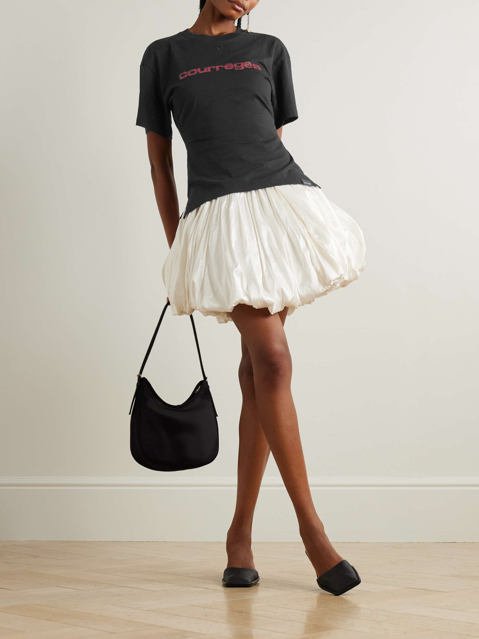 COURRÈGES 