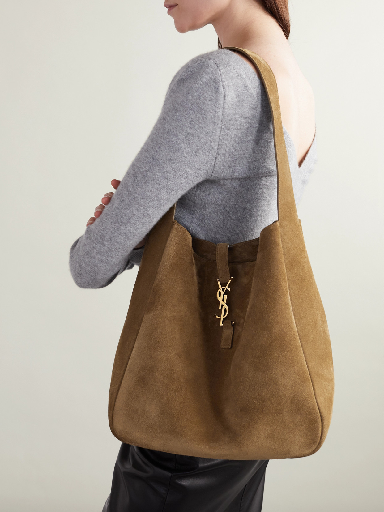 Saint Laurent Le 5 À 7 Supple Large Suede Shoulder Bag In Green