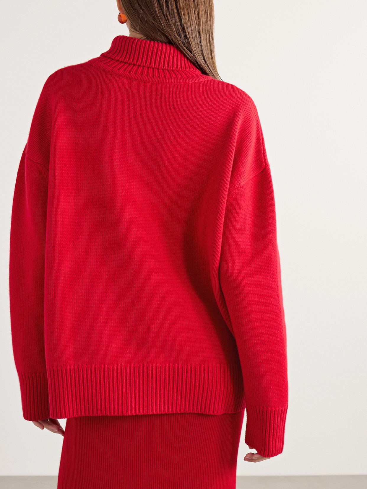 Brandon Maxwell The Ellen Oversized Cashmere Turtleneck Sweater In Red