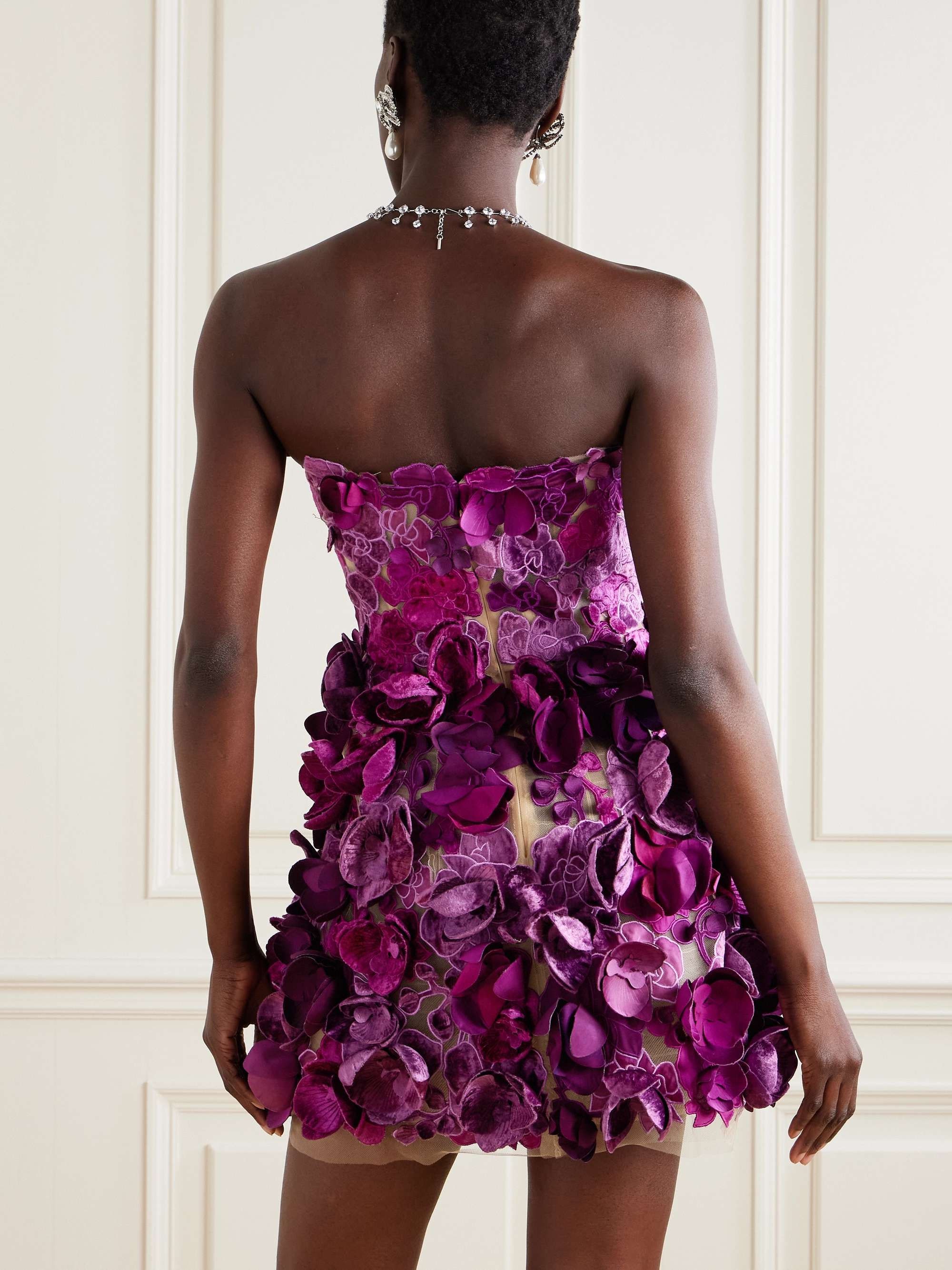 OSCAR DE LA RENTA 