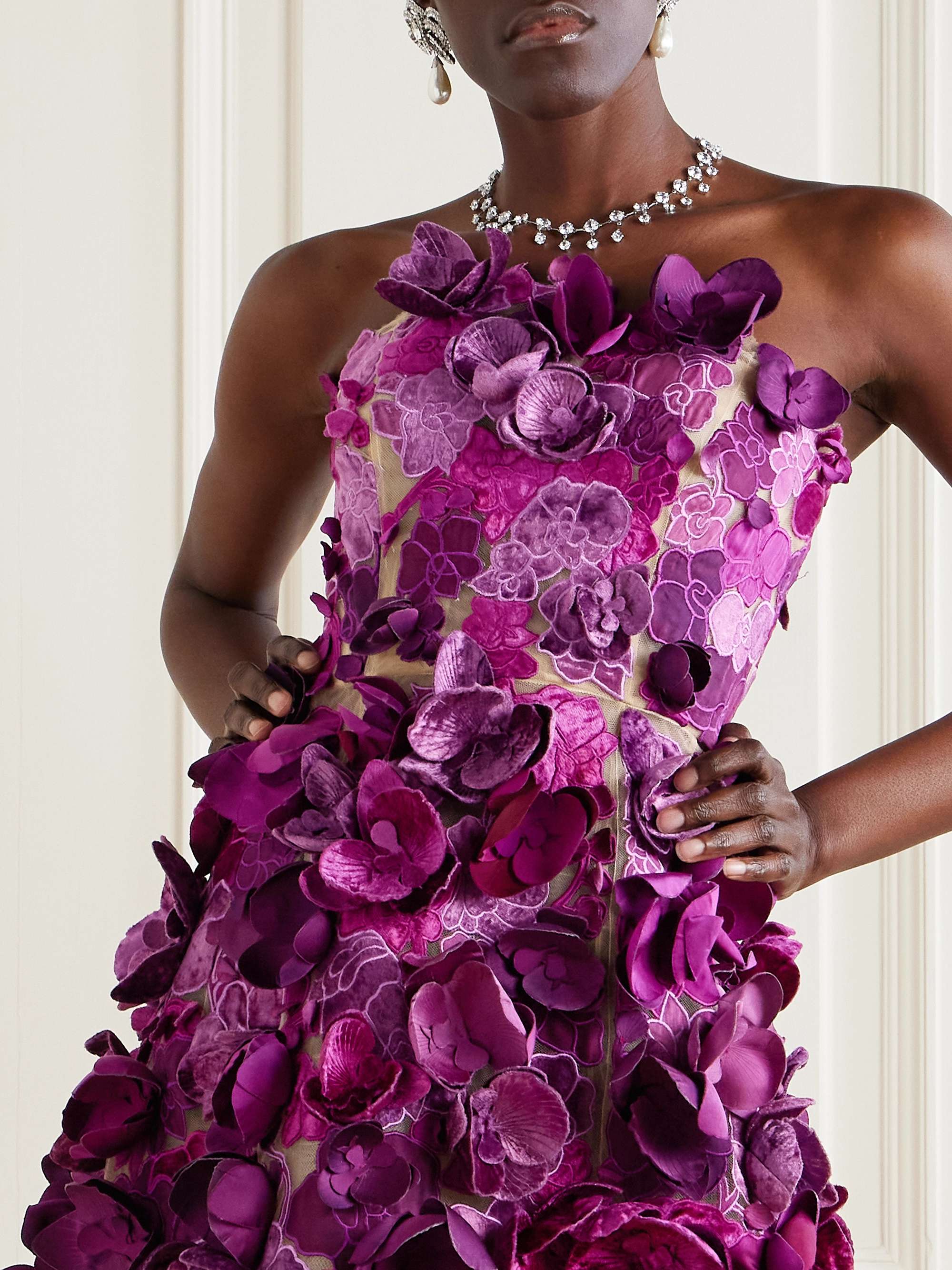 OSCAR DE LA RENTA 