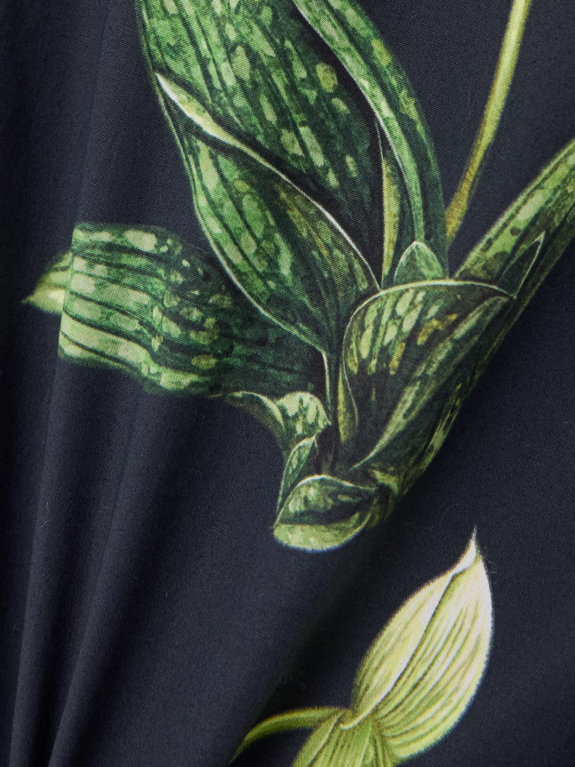 OSCAR DE LA RENTA 