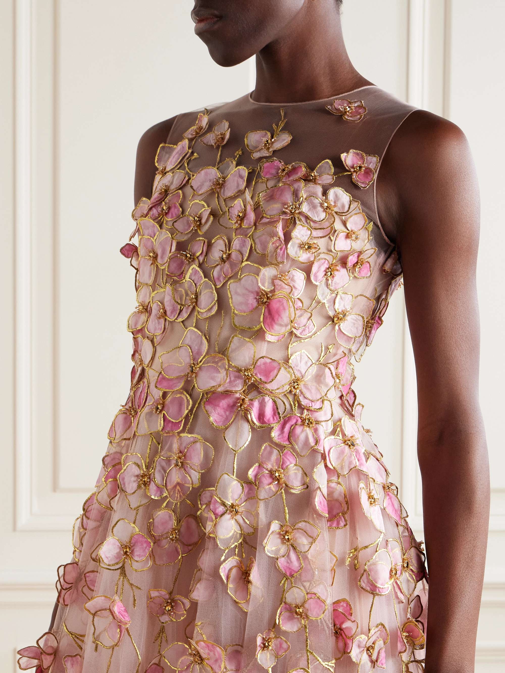 OSCAR DE LA RENTA 