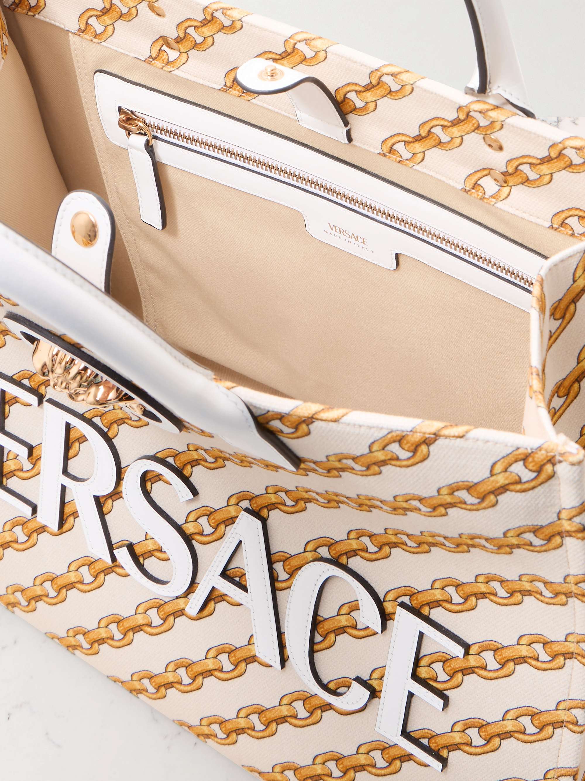 VERSACE 