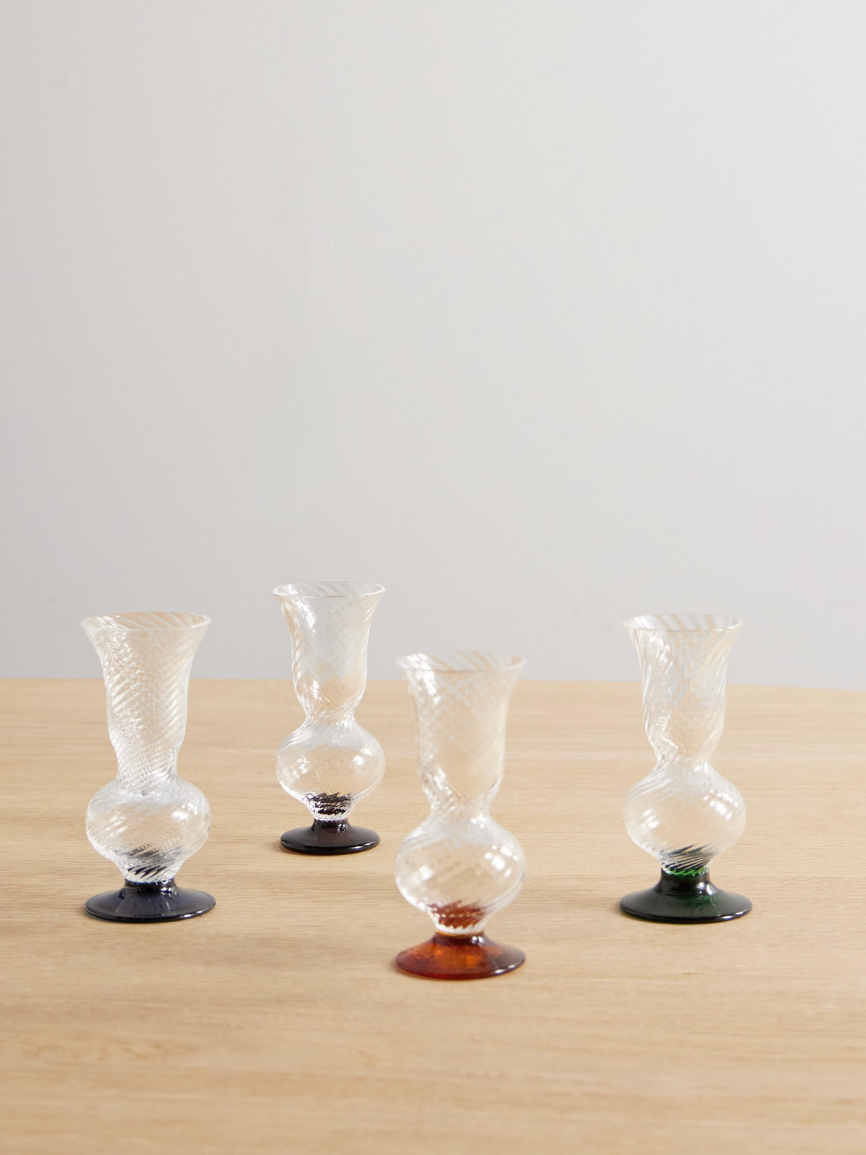 La Doublej Sippers Set Of Four Mini Murano Glasses In White