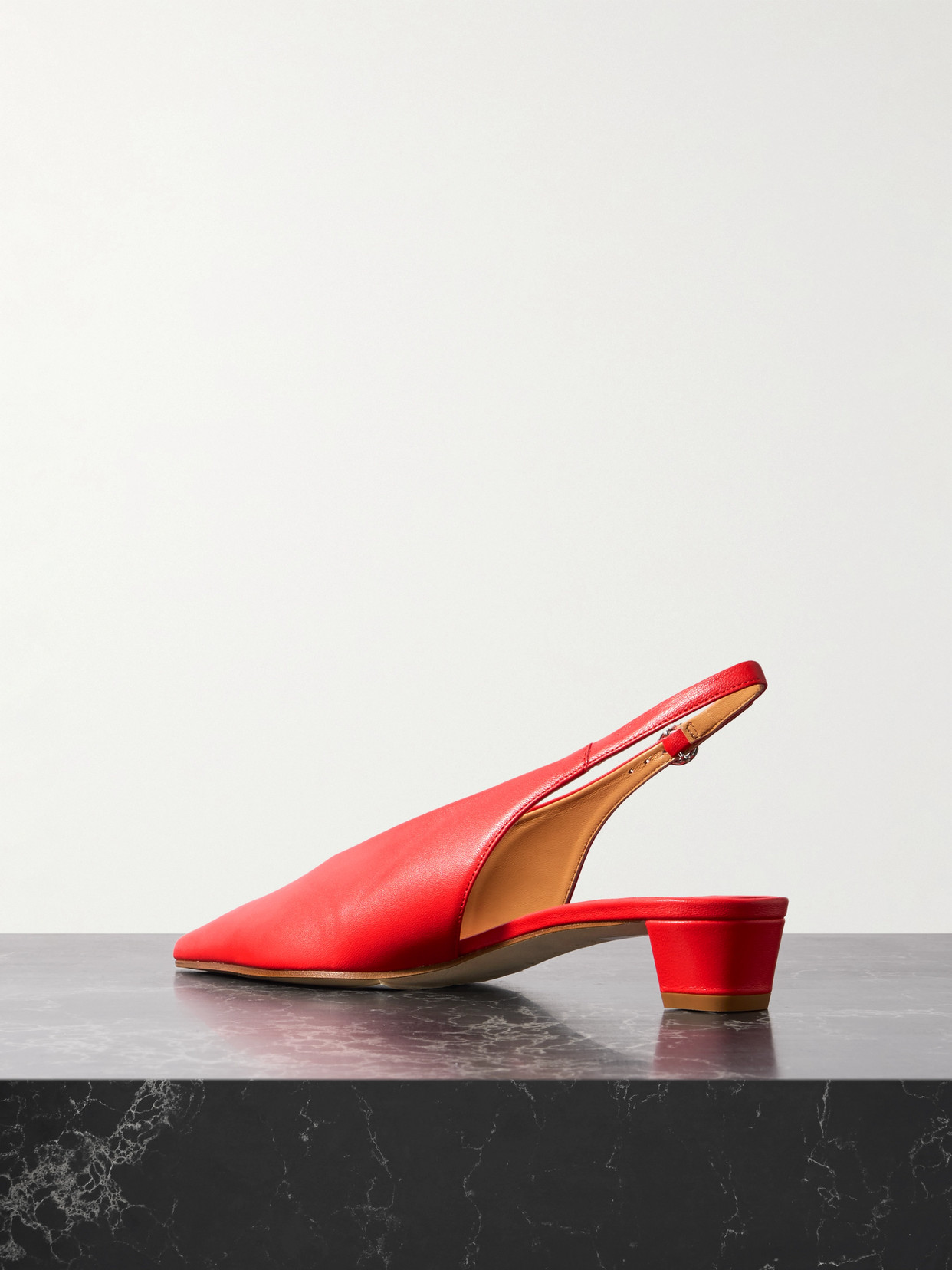 AEYDE OTI LEATHER POINT-TOE SLINGBACK PUMPS
