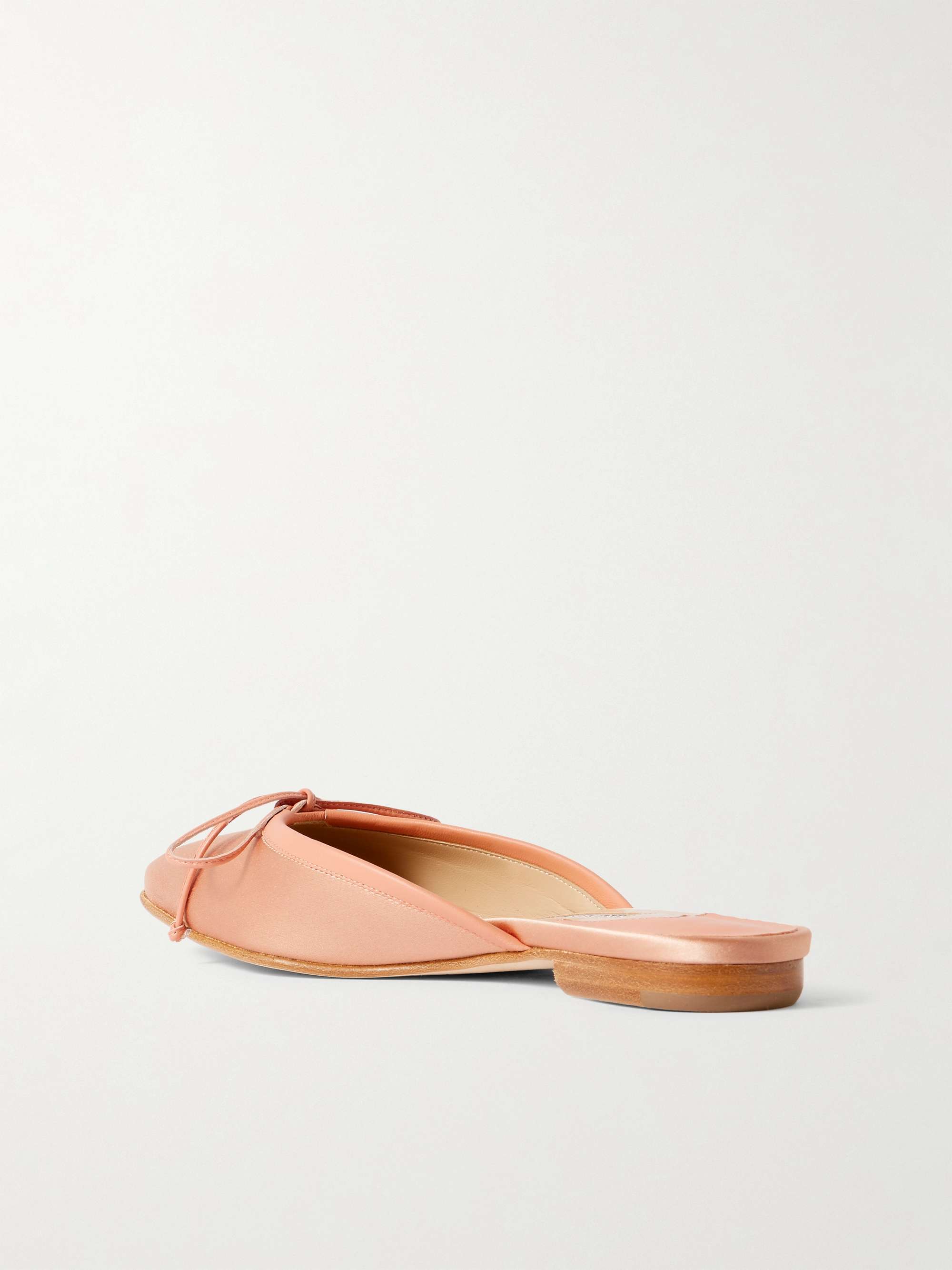 MANOLO BLAHNIK 