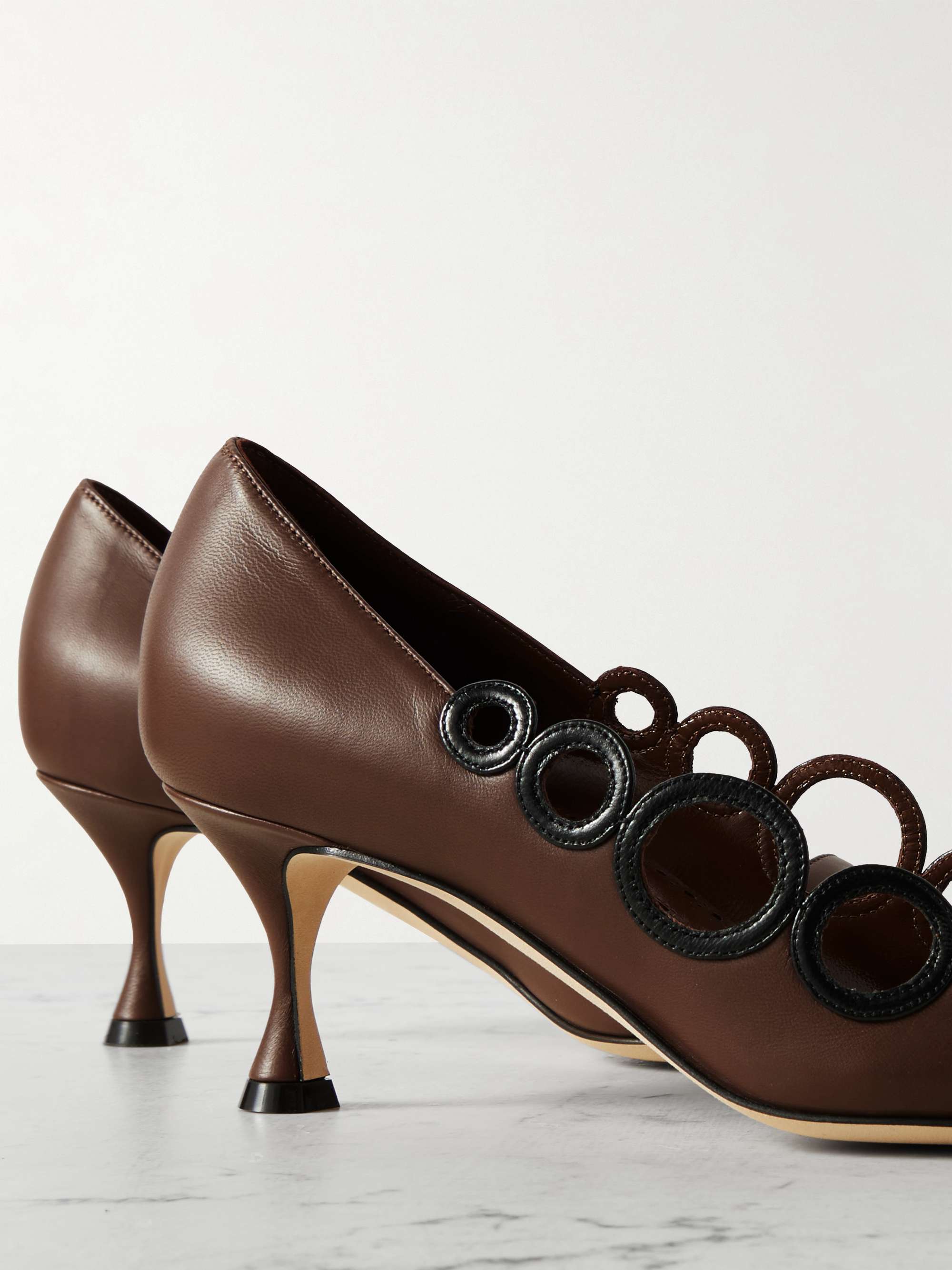 MANOLO BLAHNIK 