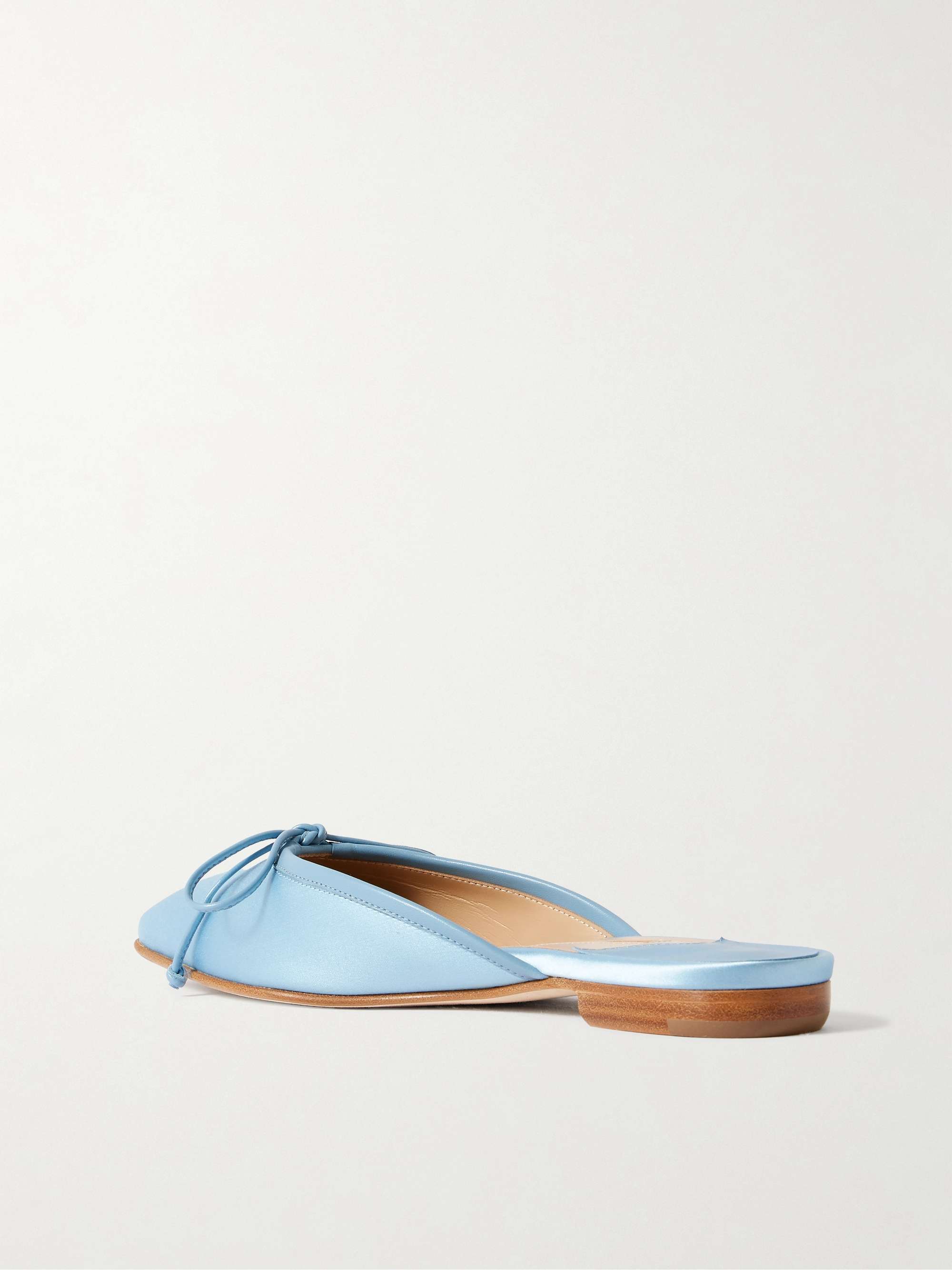 MANOLO BLAHNIK 