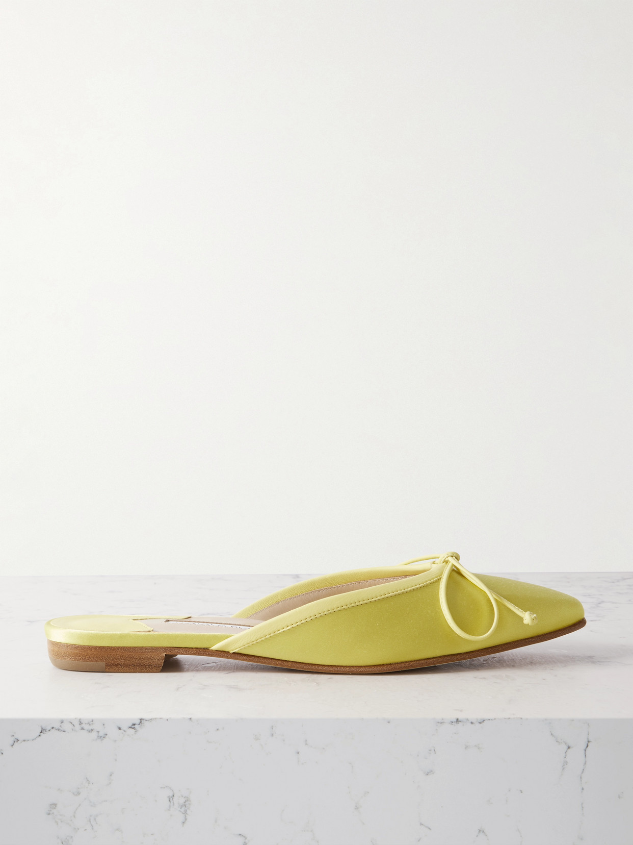 Manolo Blahnik Satin Bow Ballerina Flats In Green
