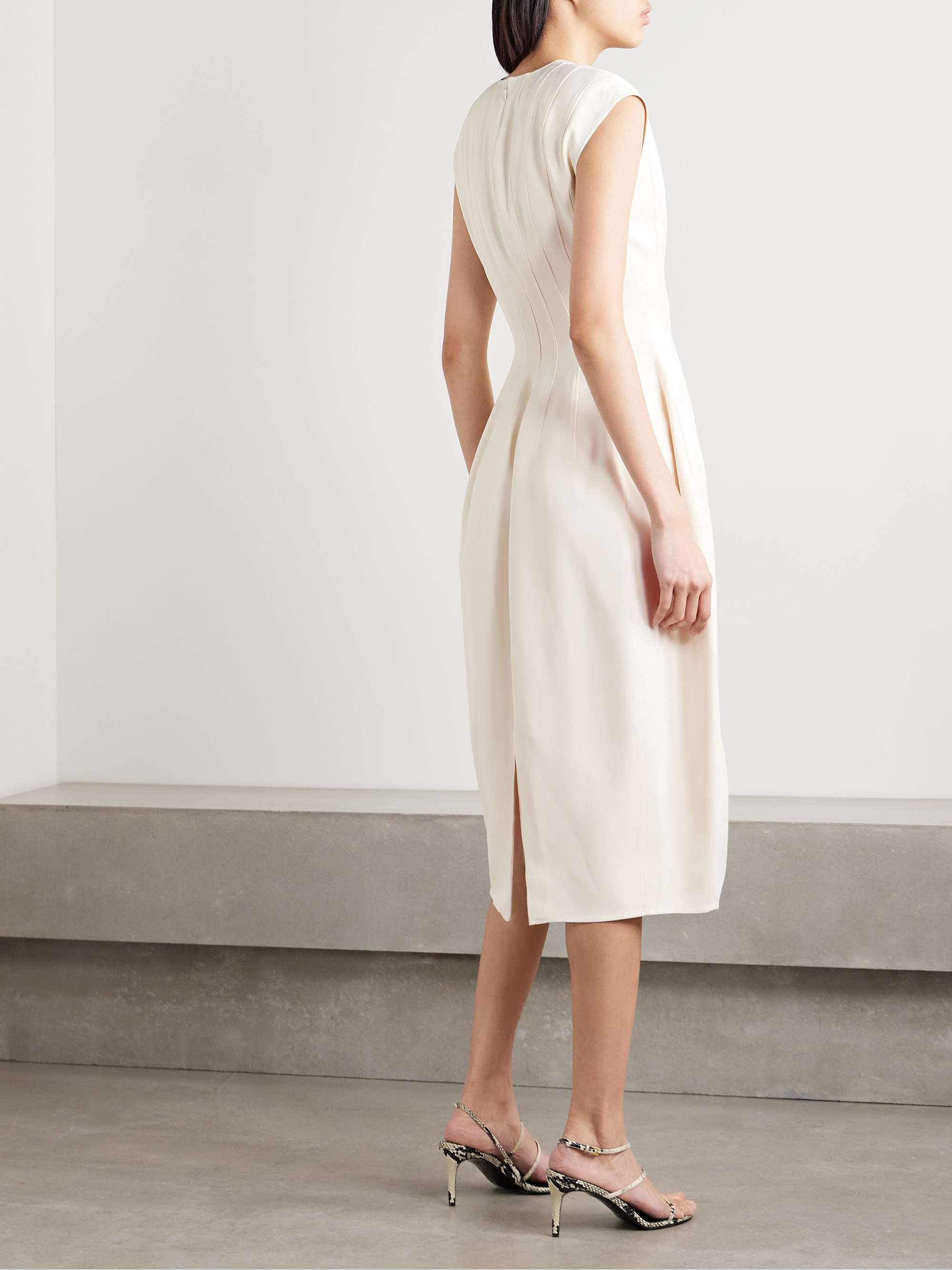 ALTUZARRA 