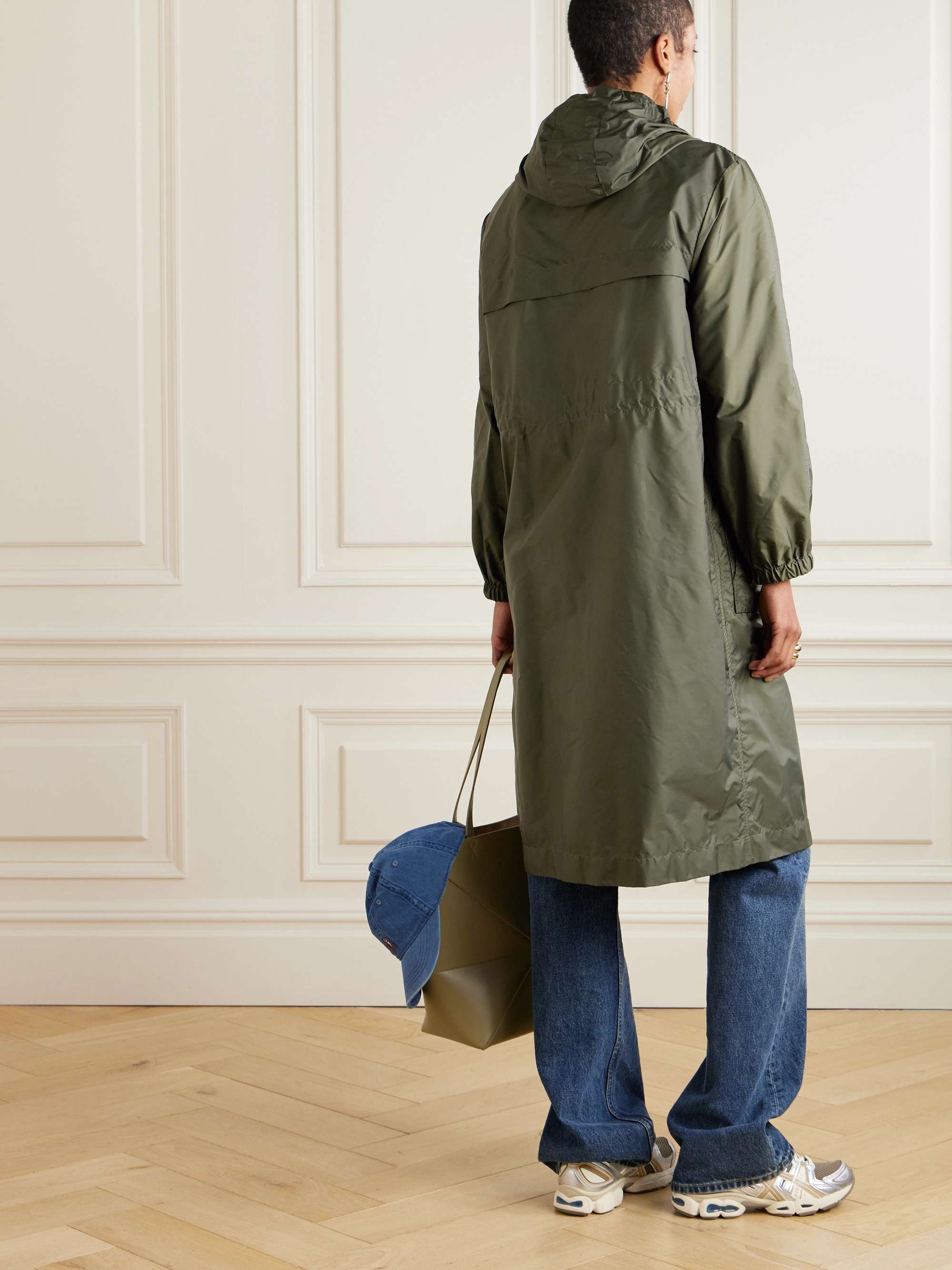 MONCLER 