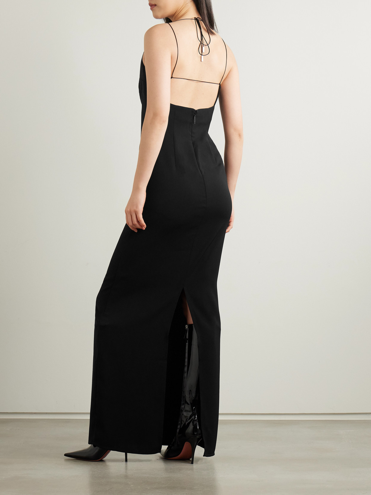 16arlington Hebe Open-back Crepe Gown In Black