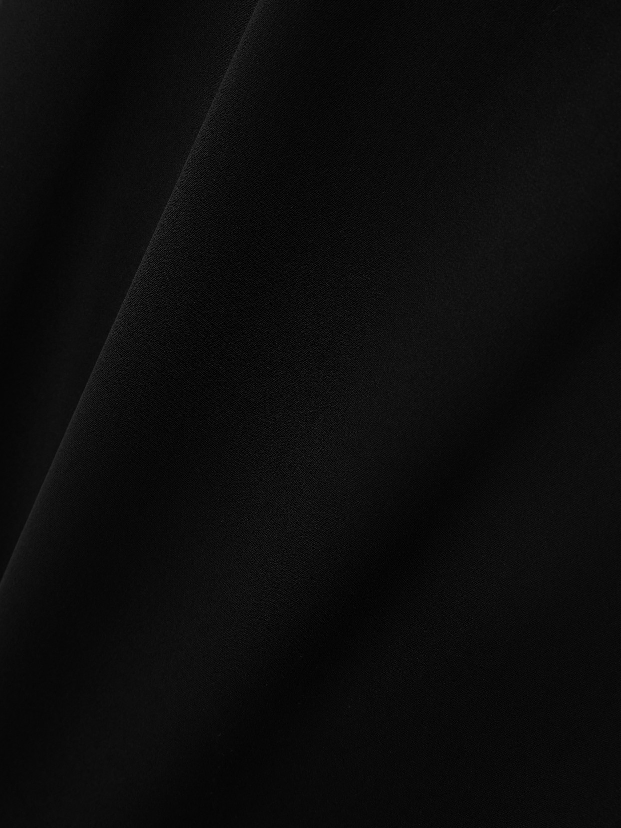 16arlington Hebe Open-back Crepe Gown In Black