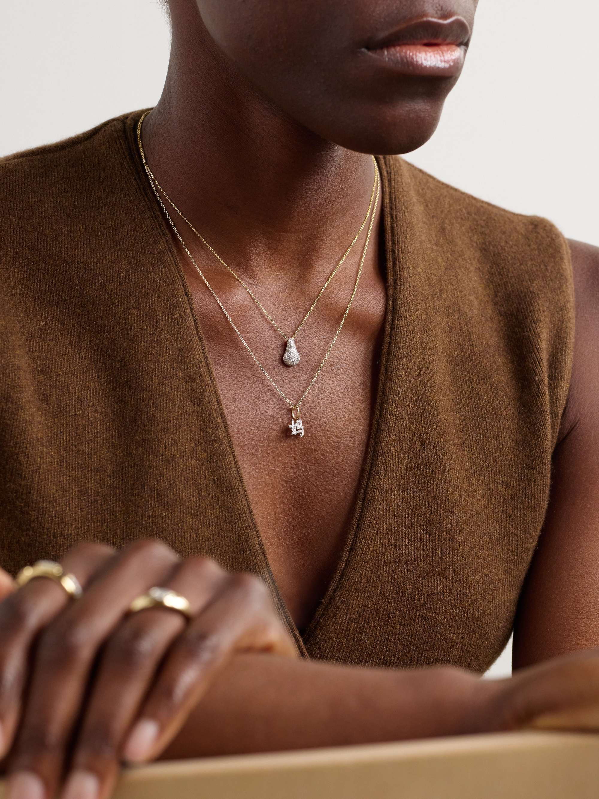STONE AND STRAND 