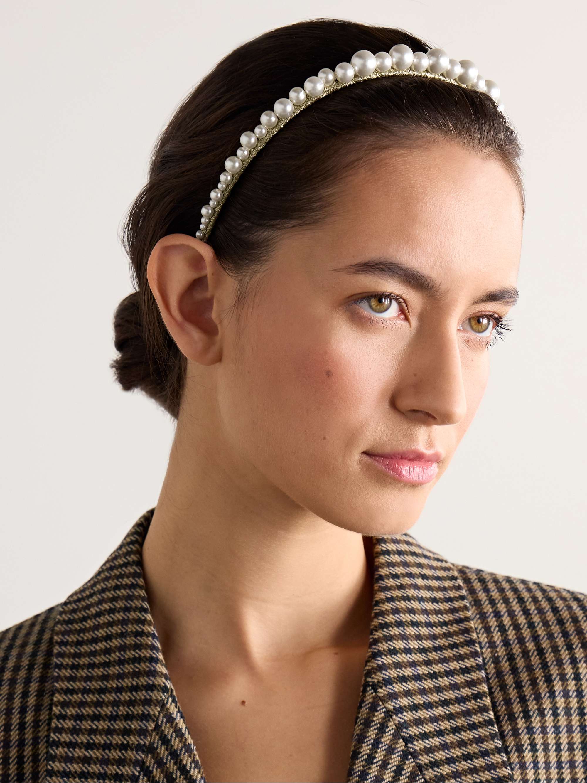 JENNIFER BEHR 