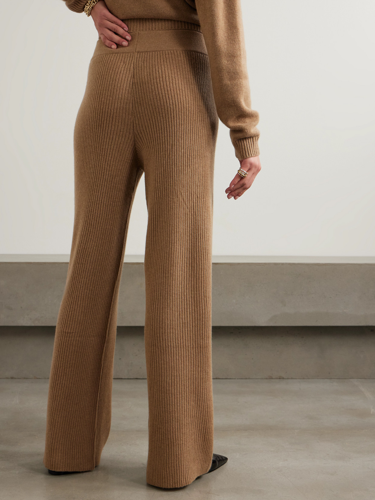 Le Kasha Banvir Ribbed Organic Cashmere Wide-leg Pants In Brown