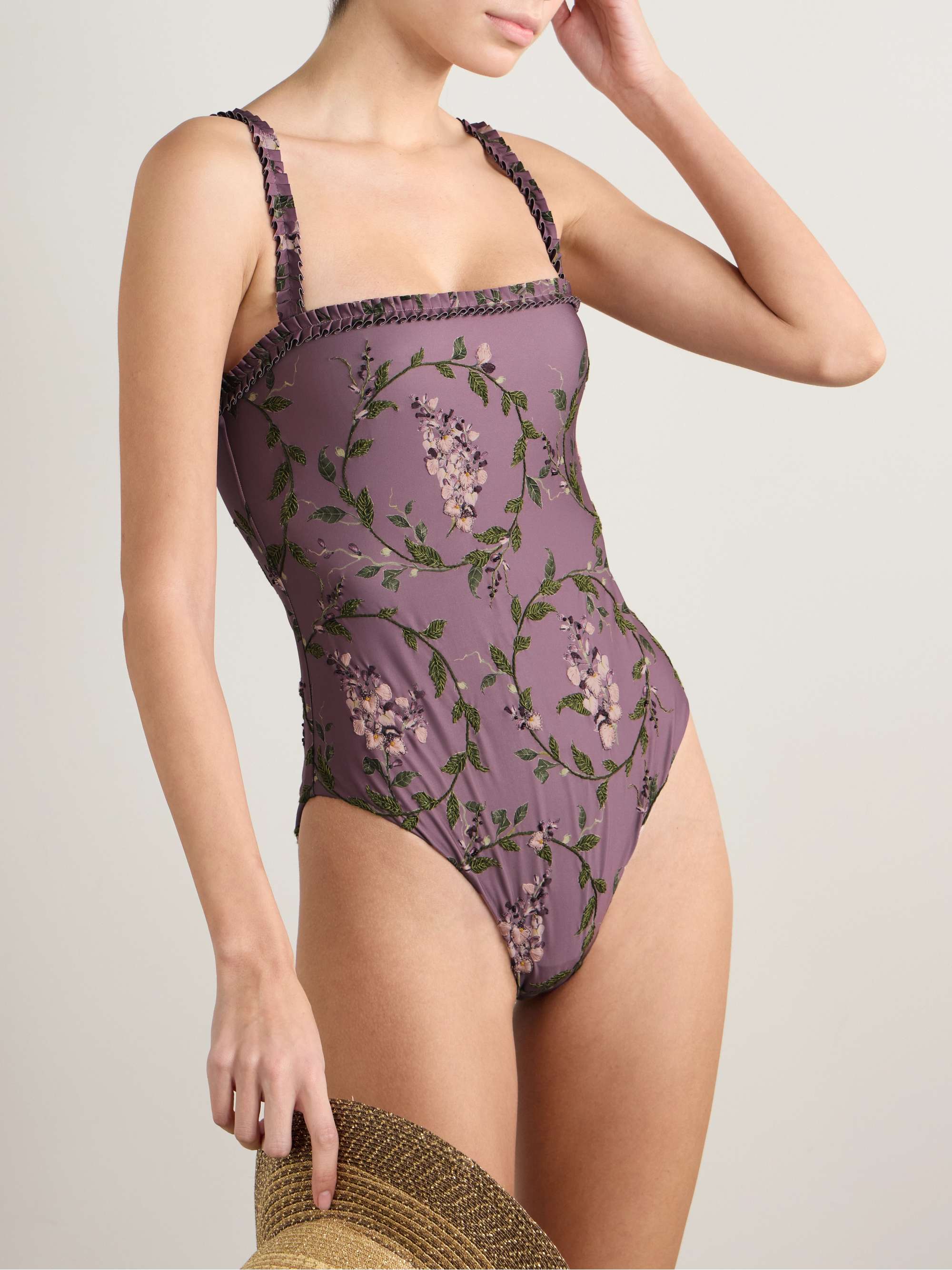 AGUA BY AGUA BENDITA 