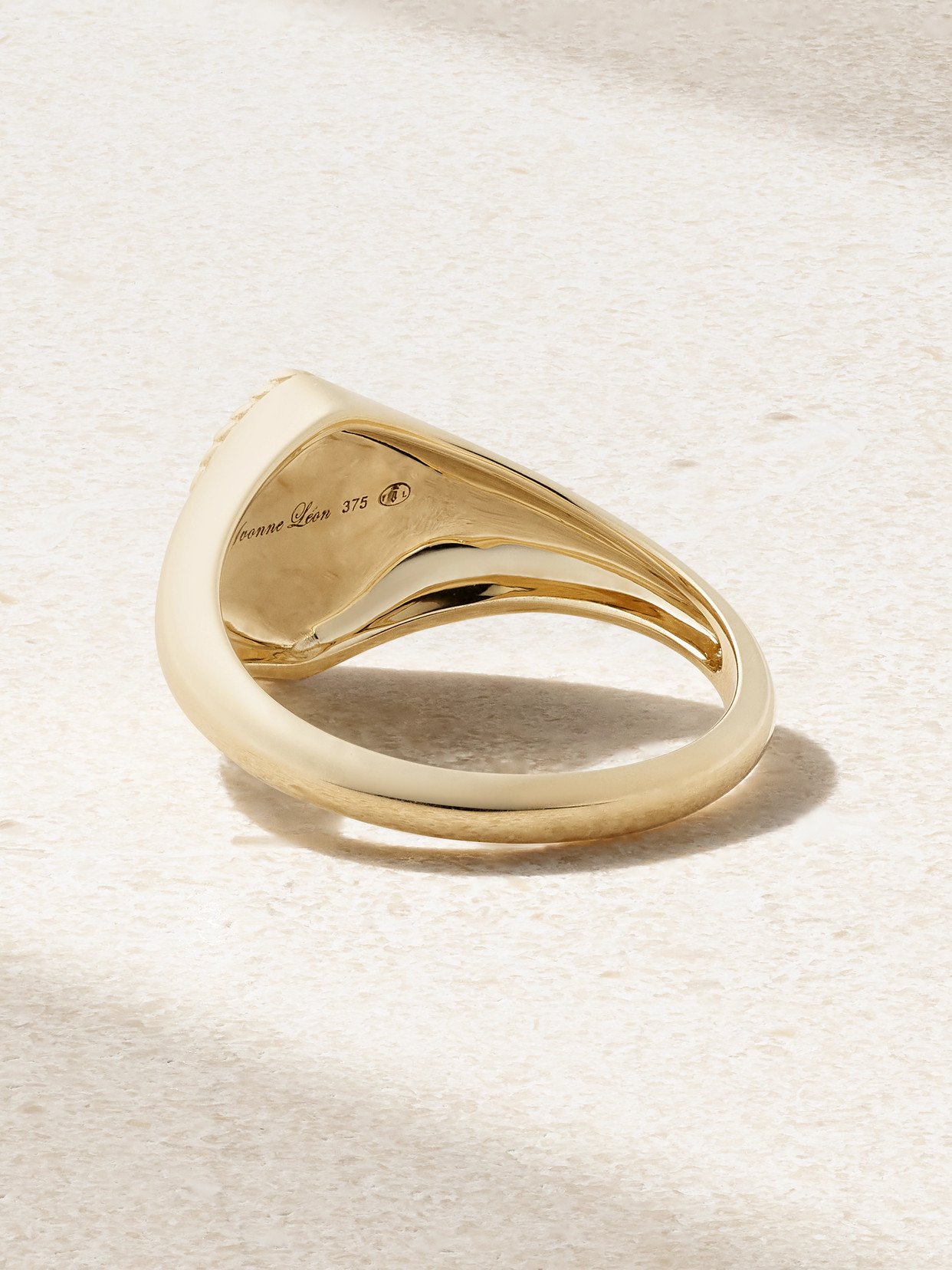 Yvonne Léon Baby Chevalière Marquise 9-karat Gold, Agate And Diamond Signet Ring In Red