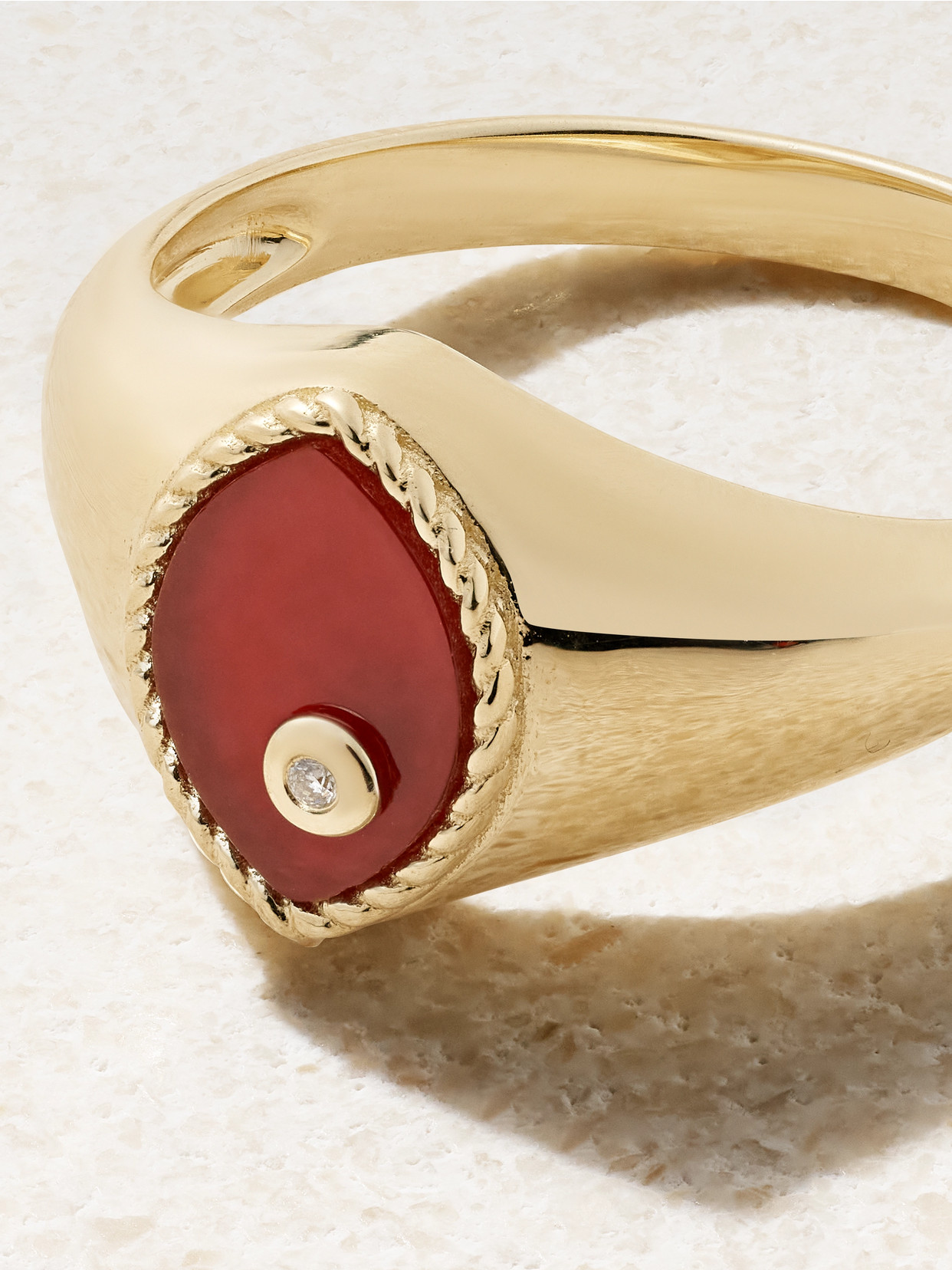 Yvonne Léon Baby Chevalière Marquise 9-karat Gold, Agate And Diamond Signet Ring In Red