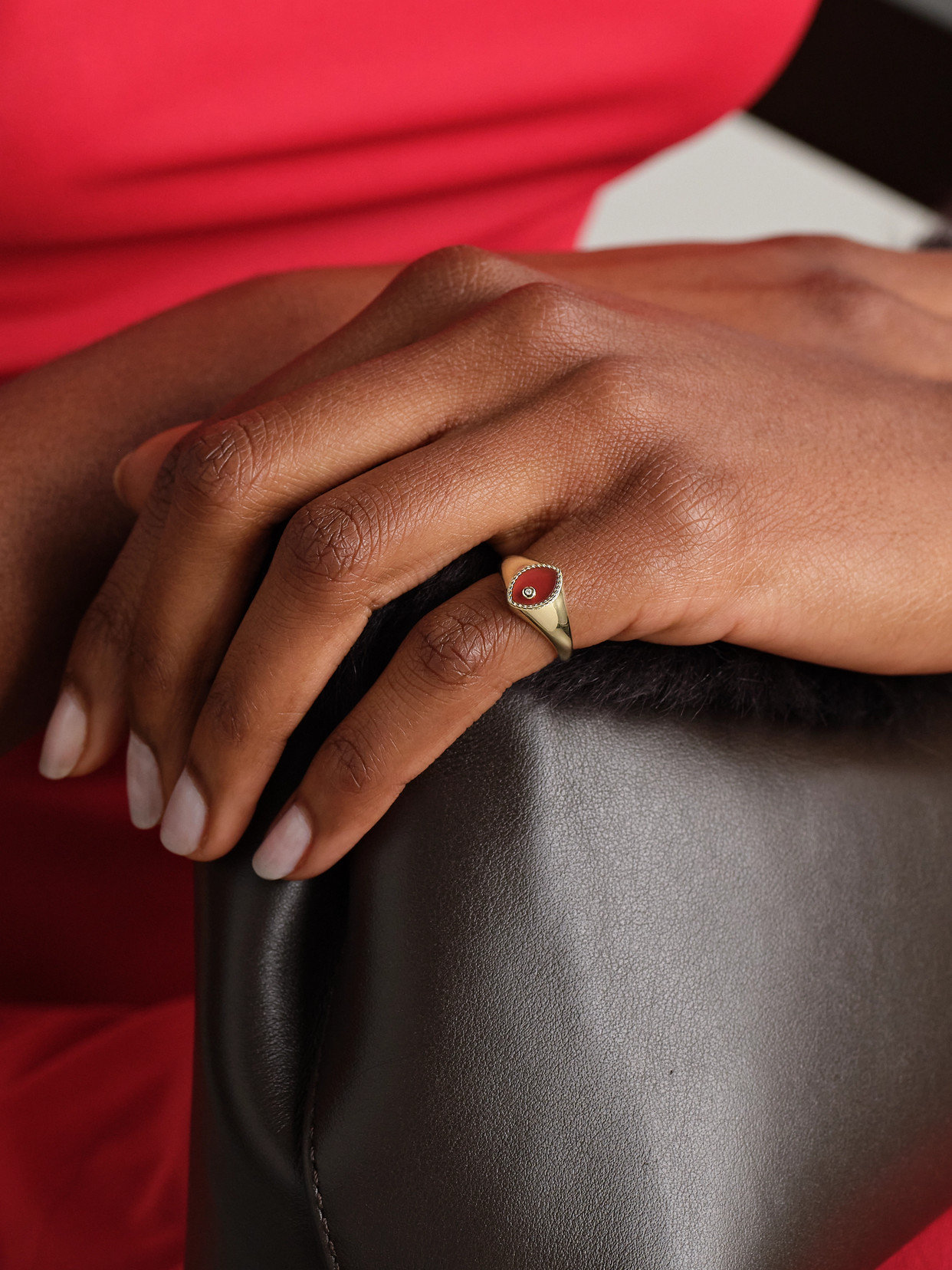 Yvonne Léon Baby Chevalière Marquise 9-karat Gold, Agate And Diamond Signet Ring In Red
