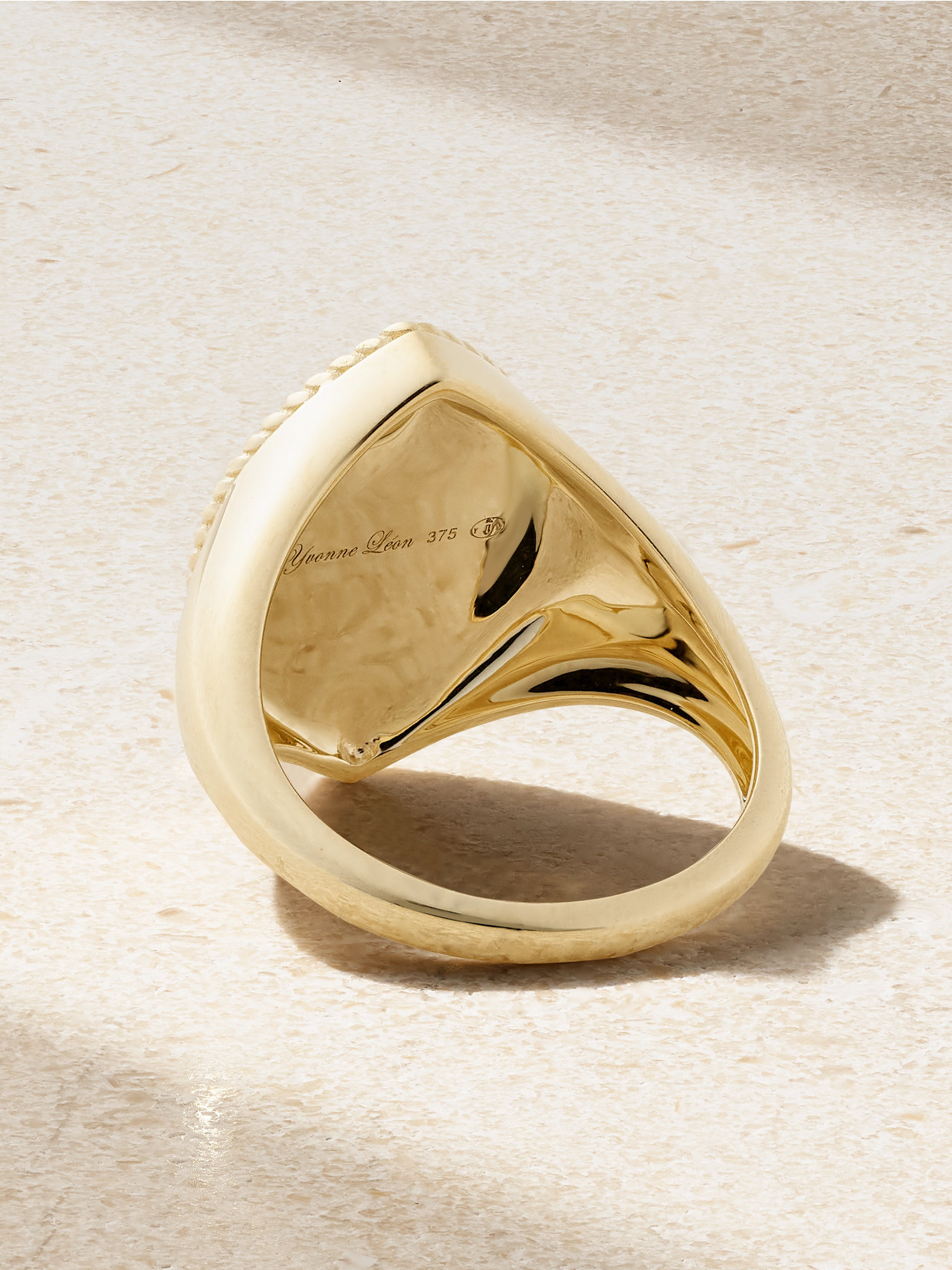 Yvonne Léon Chevalière Marquise 9-karat Gold, Onyx And Diamond Signet Ring In Black
