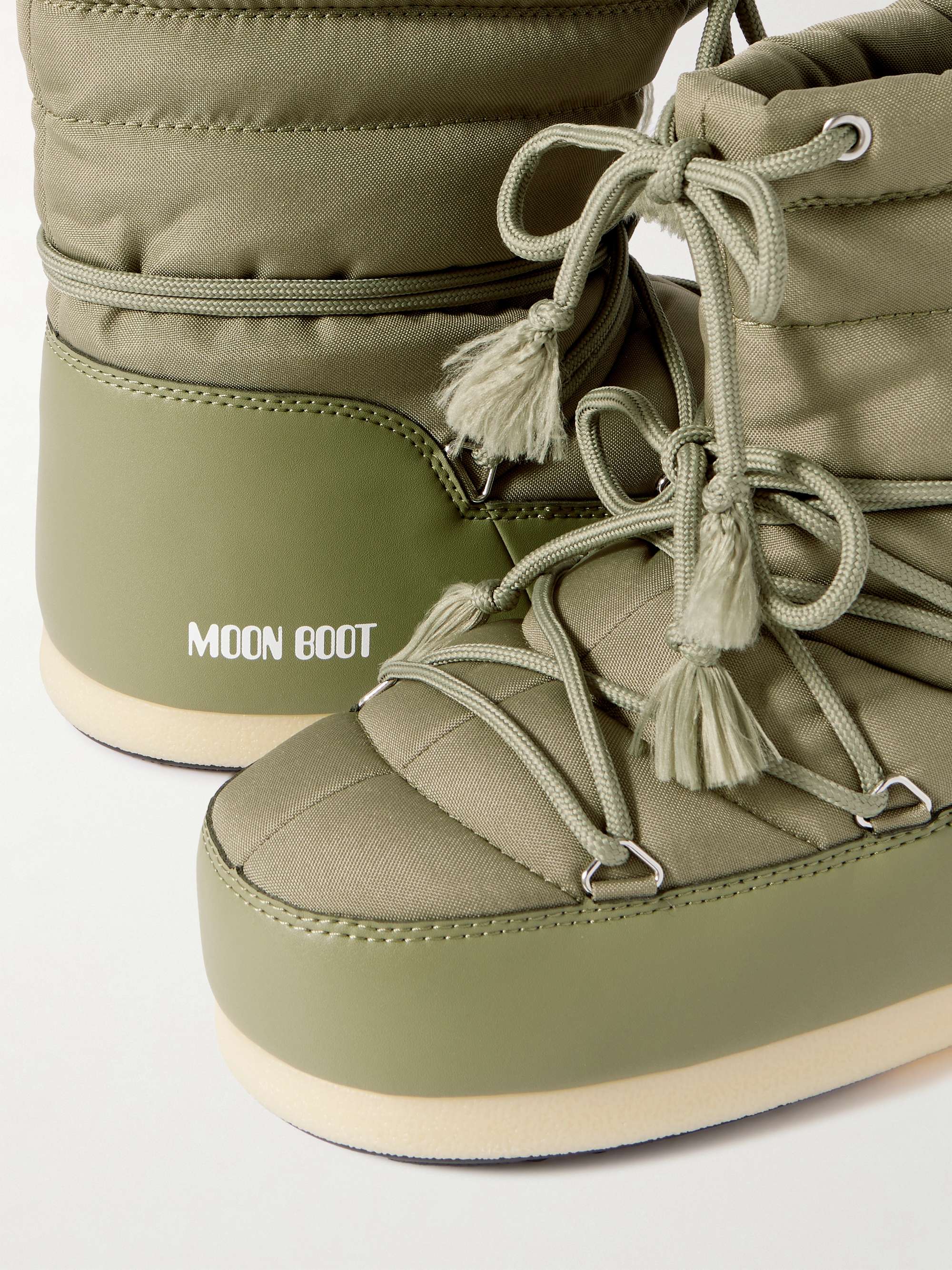 MOON BOOT 