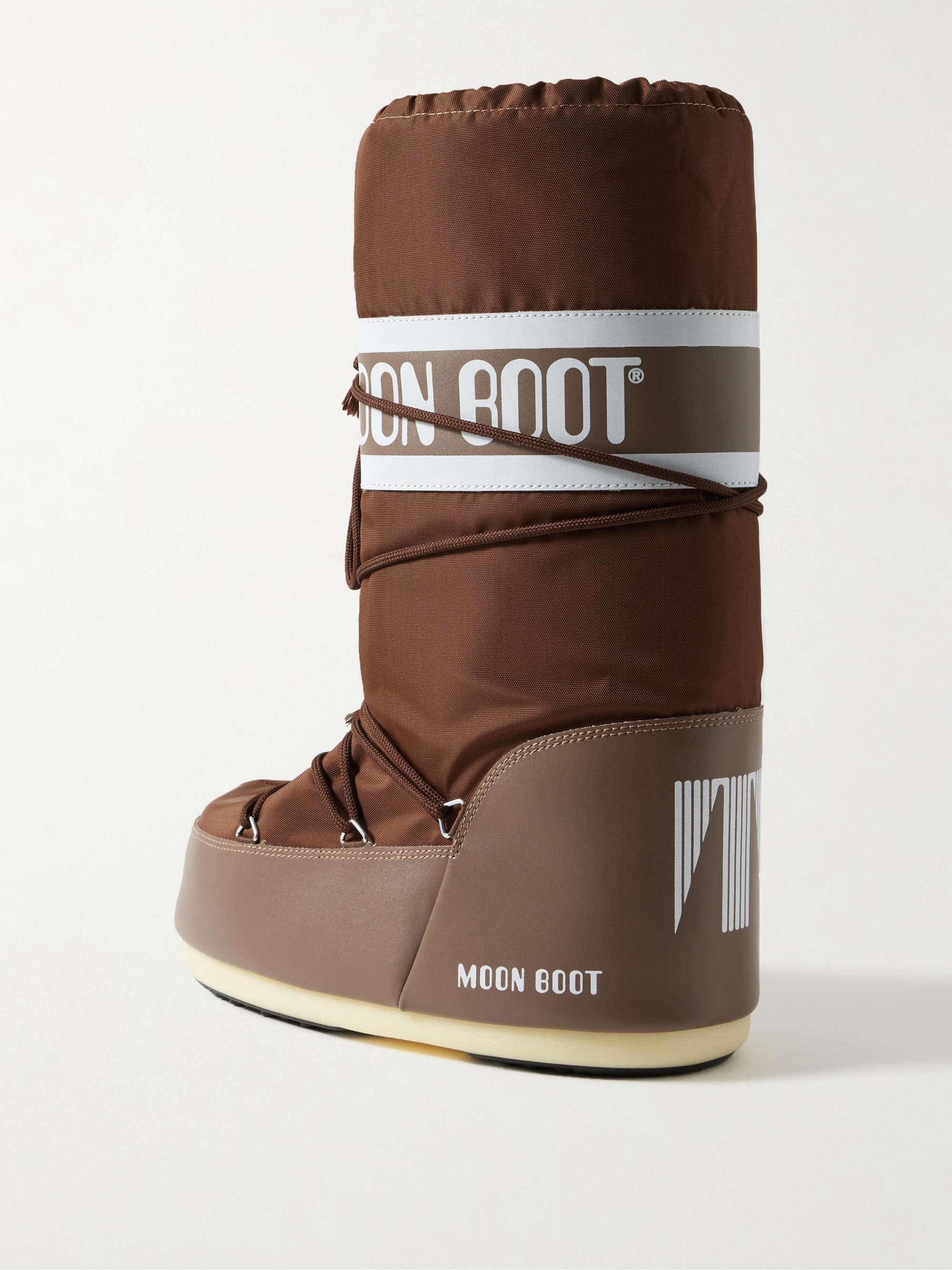 MOON BOOT 