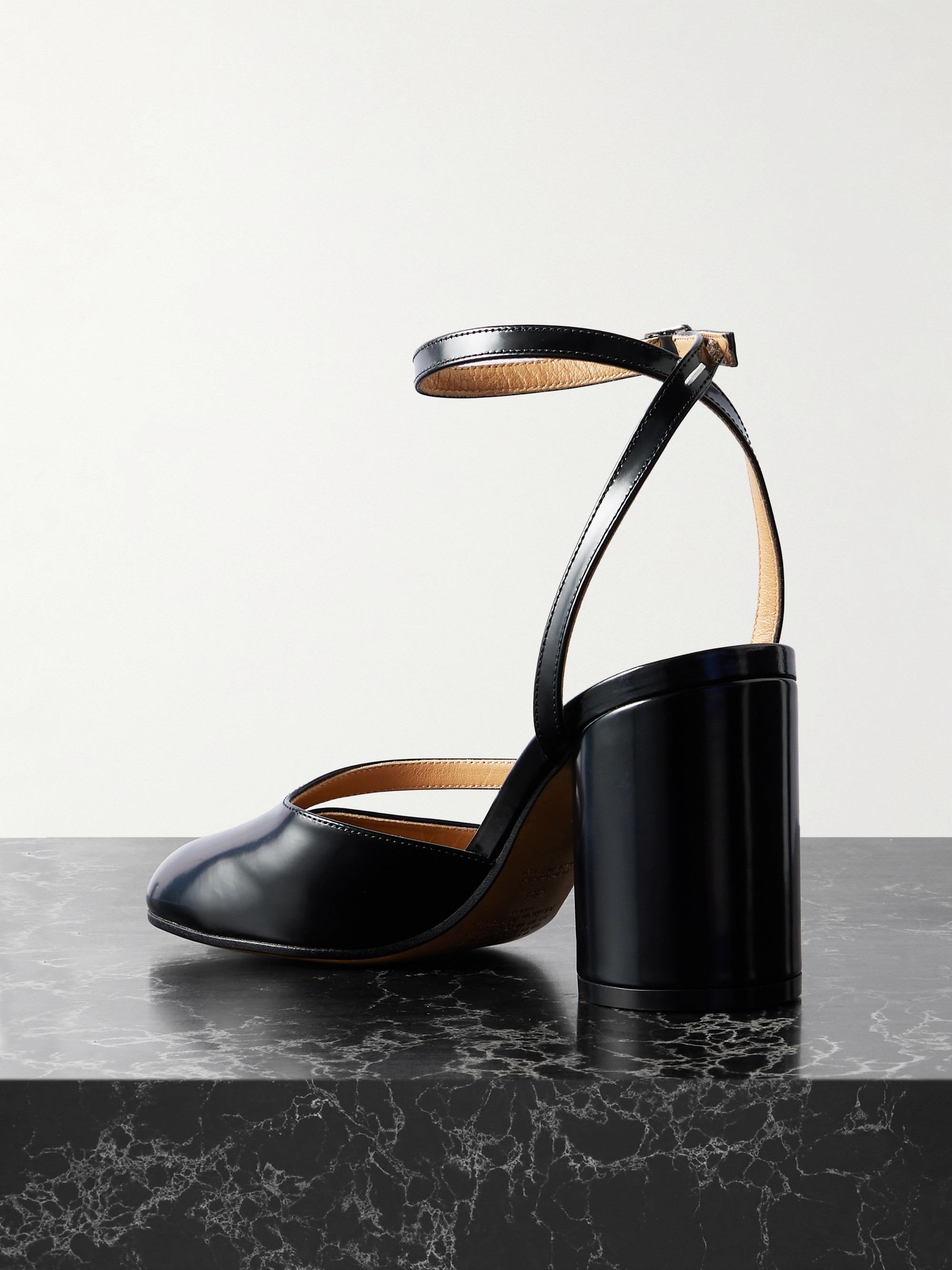 Maison Margiela Tabi split-toe glossed leather pumps
